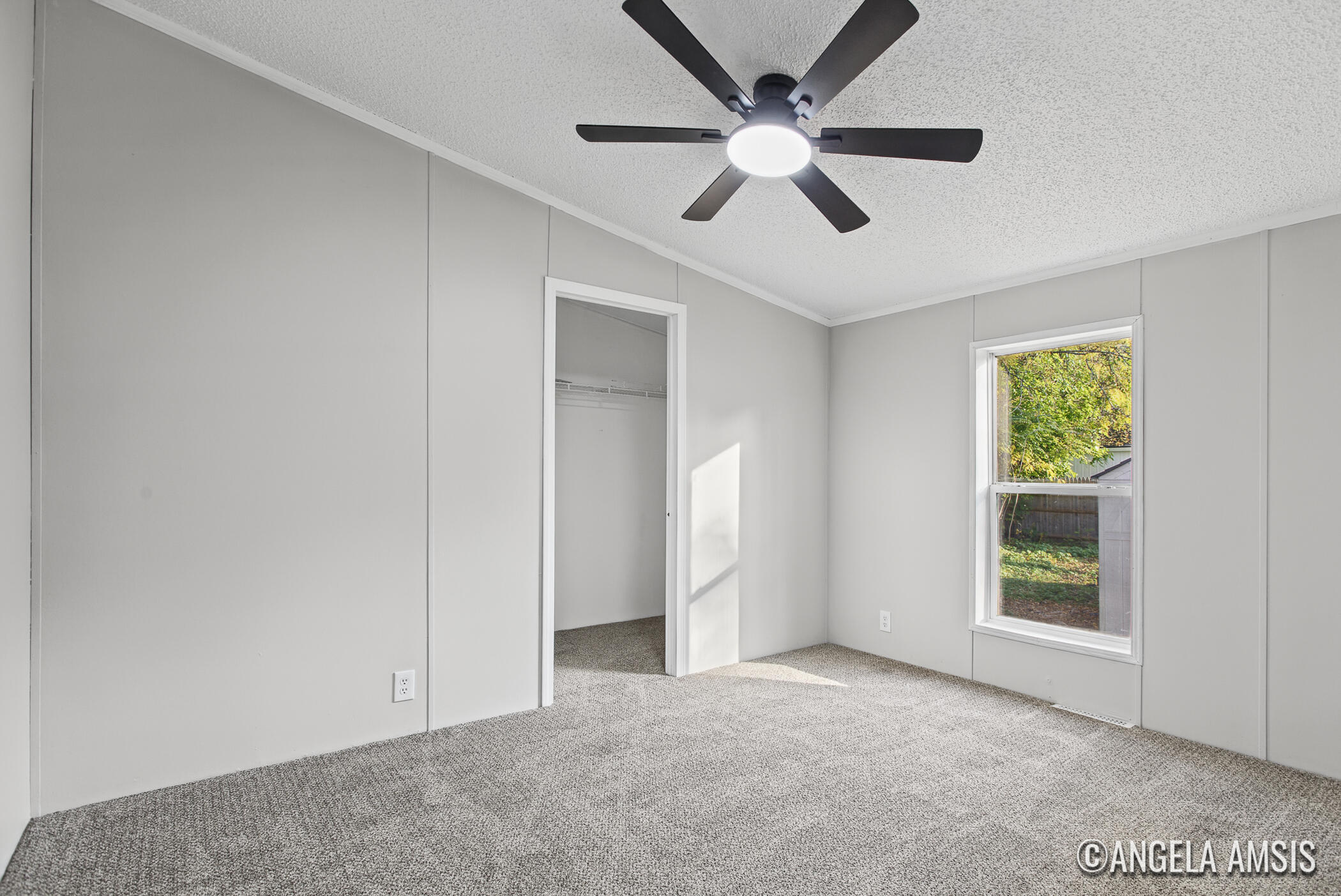 62 60th Street SW Grand Rapids MI 49548