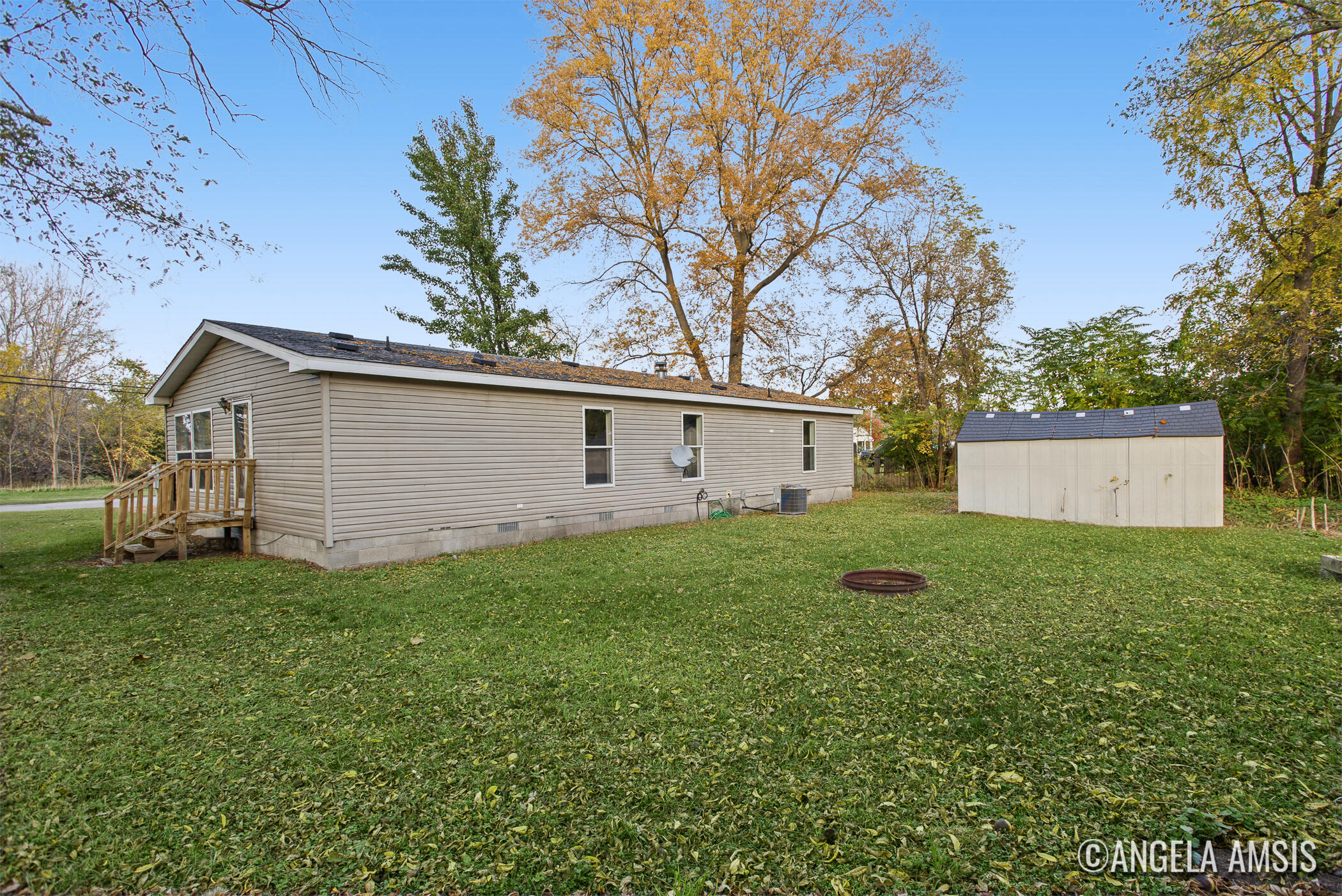 62 60th Street SW Grand Rapids MI 49548