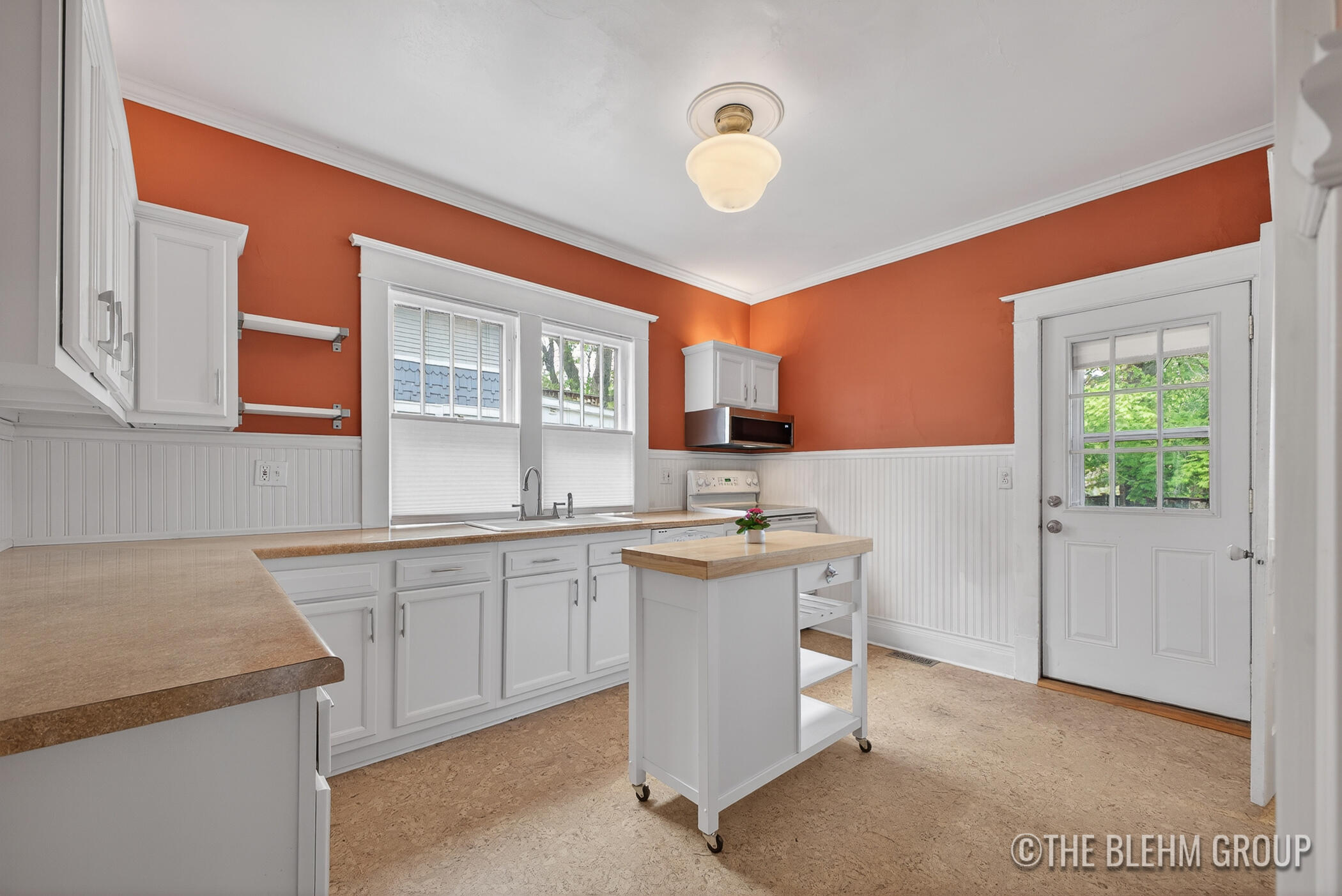 811 Union Avenue SE Grand Rapids MI 49507