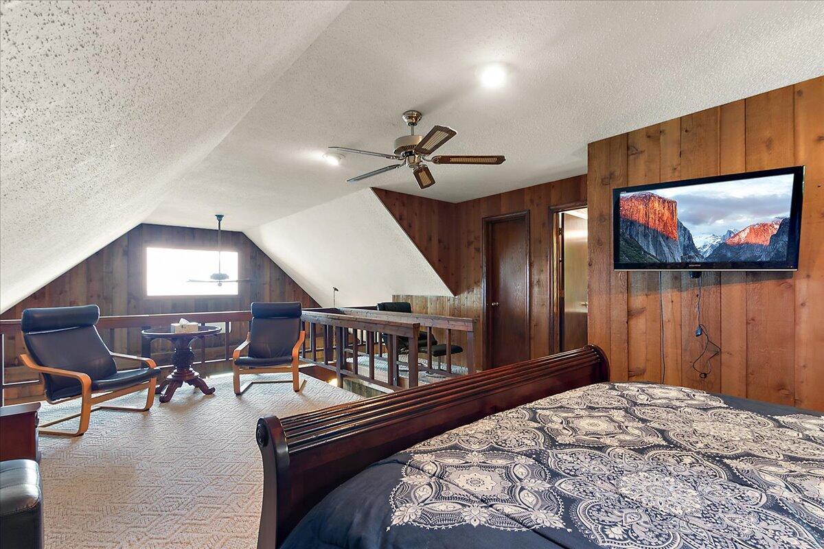 997 Lake Lane South Haven MI 49090