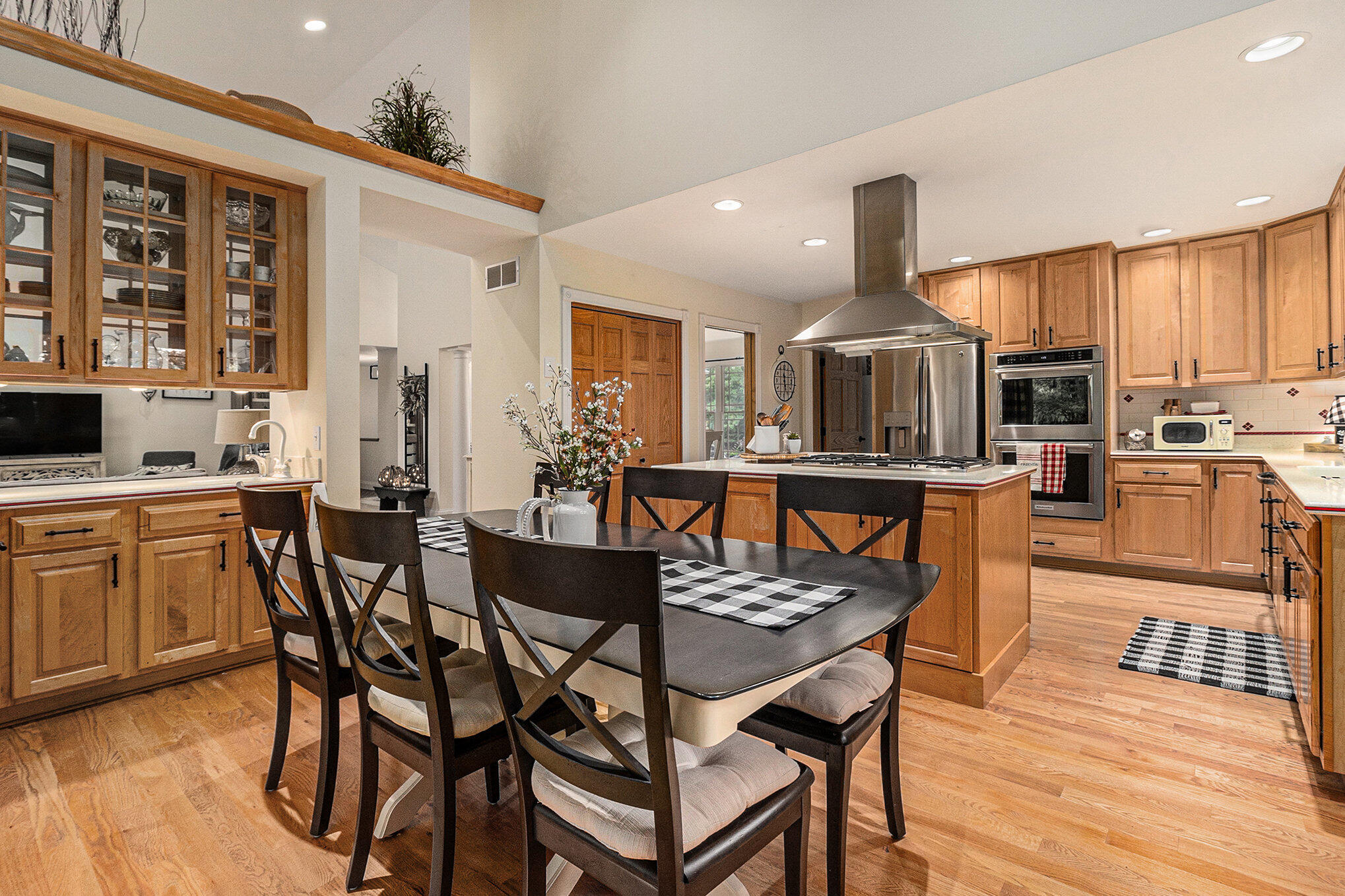 5450 W Riverside Drive Ludington MI 49431