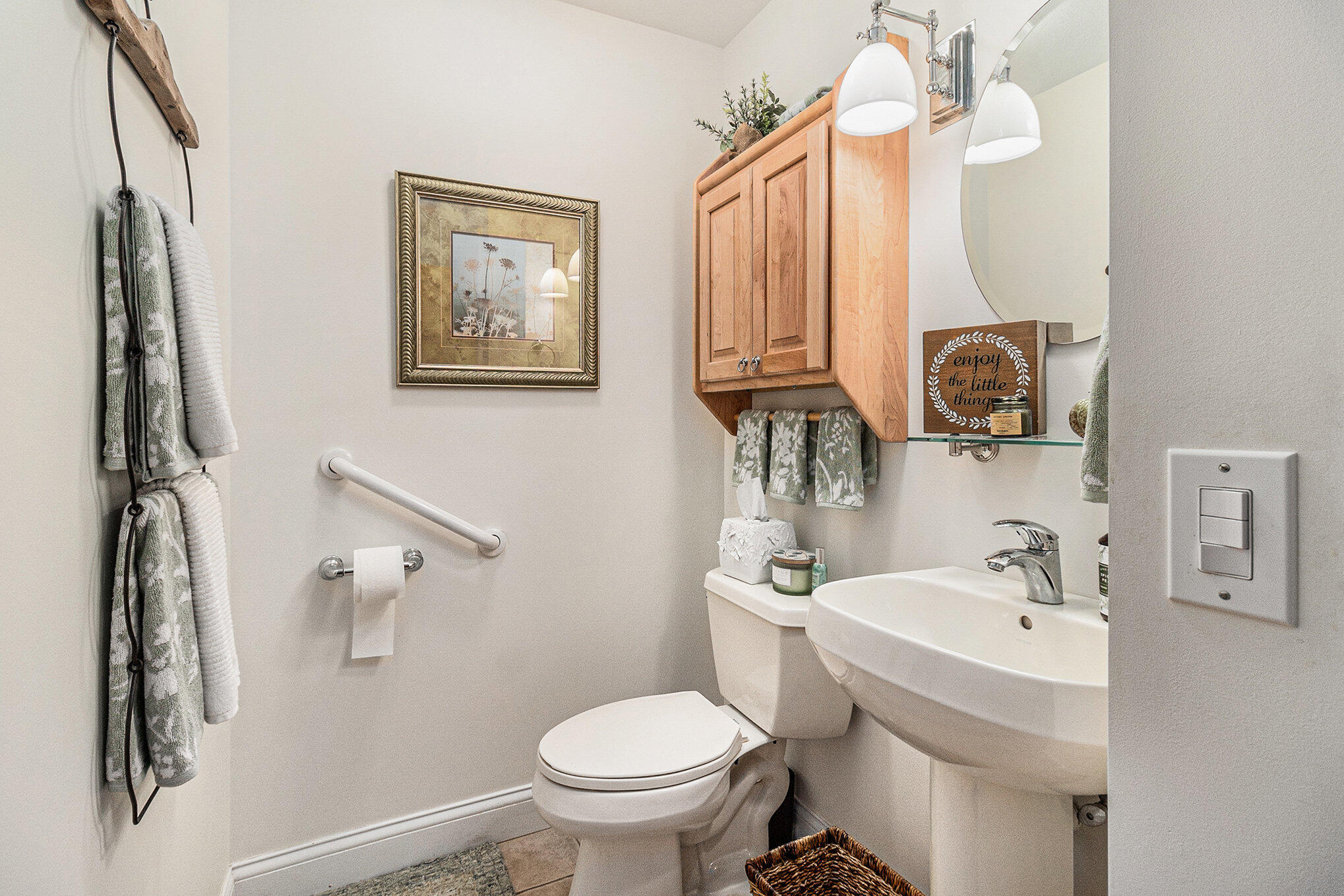 5450 W Riverside Drive Ludington MI 49431