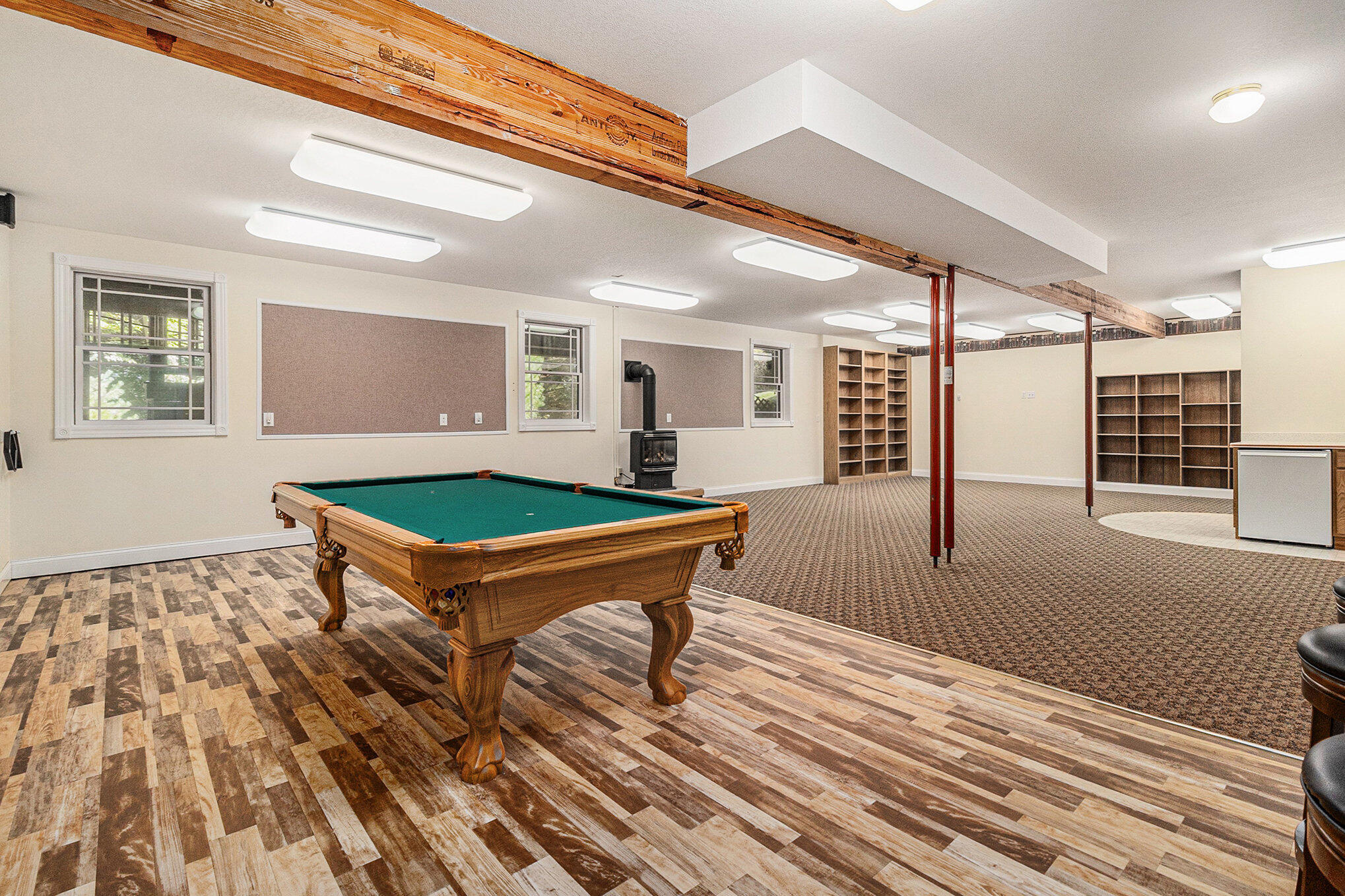 5450 W Riverside Drive Ludington MI 49431