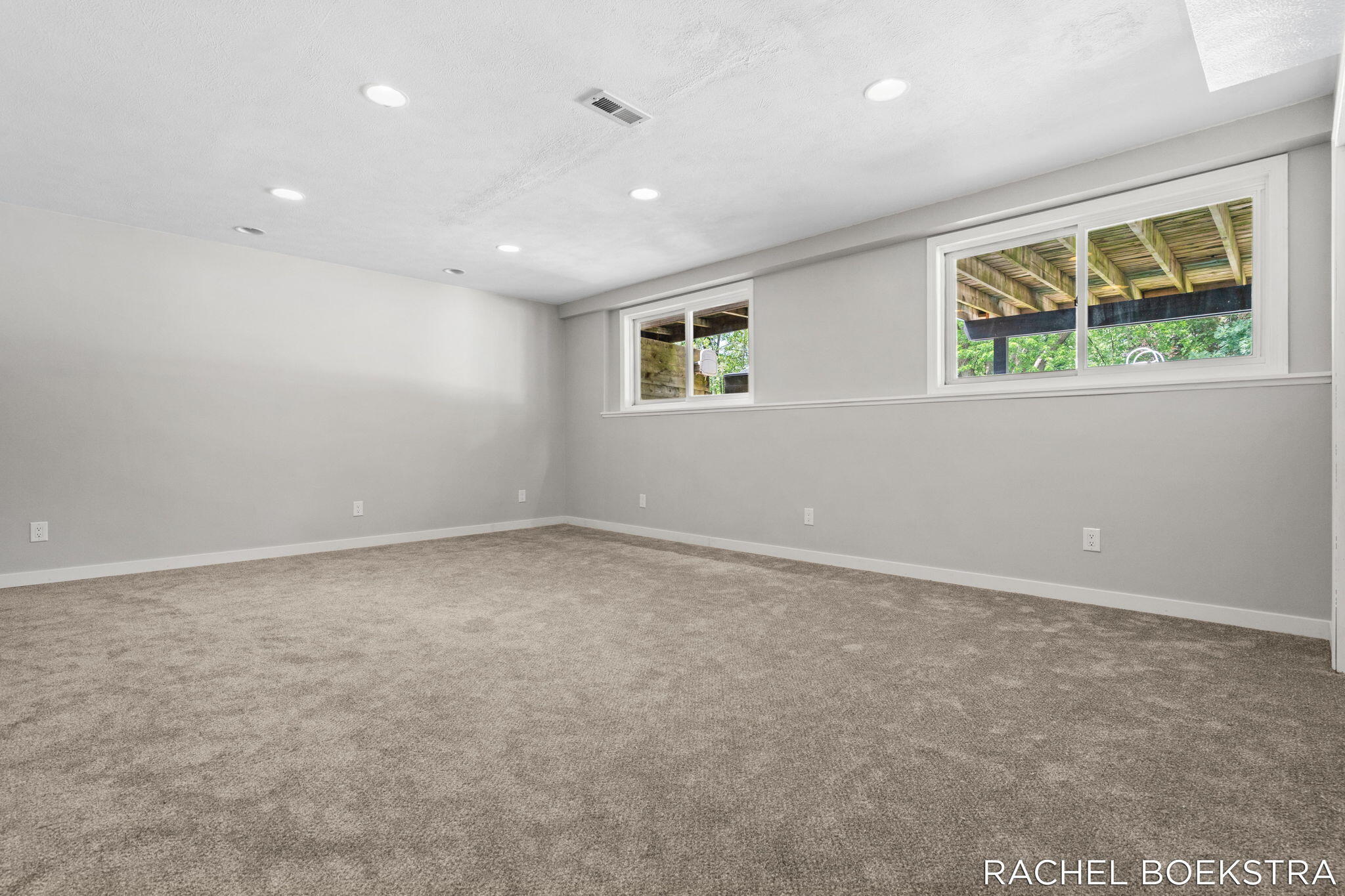 9271 Hessler Drive NE Rockford MI 49341