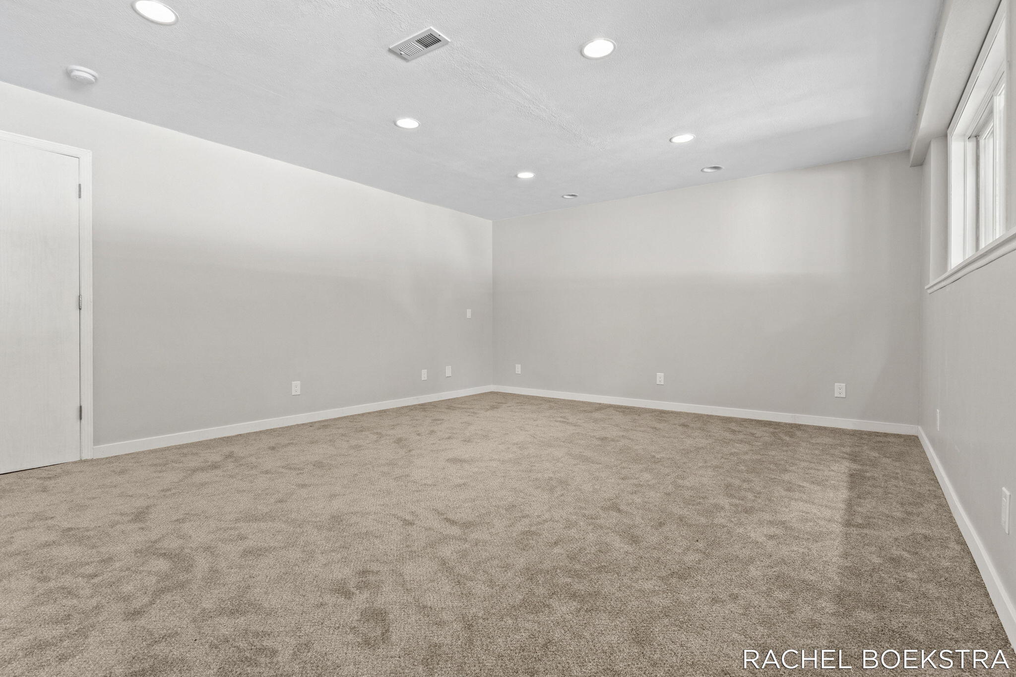 9271 Hessler Drive NE Rockford MI 49341