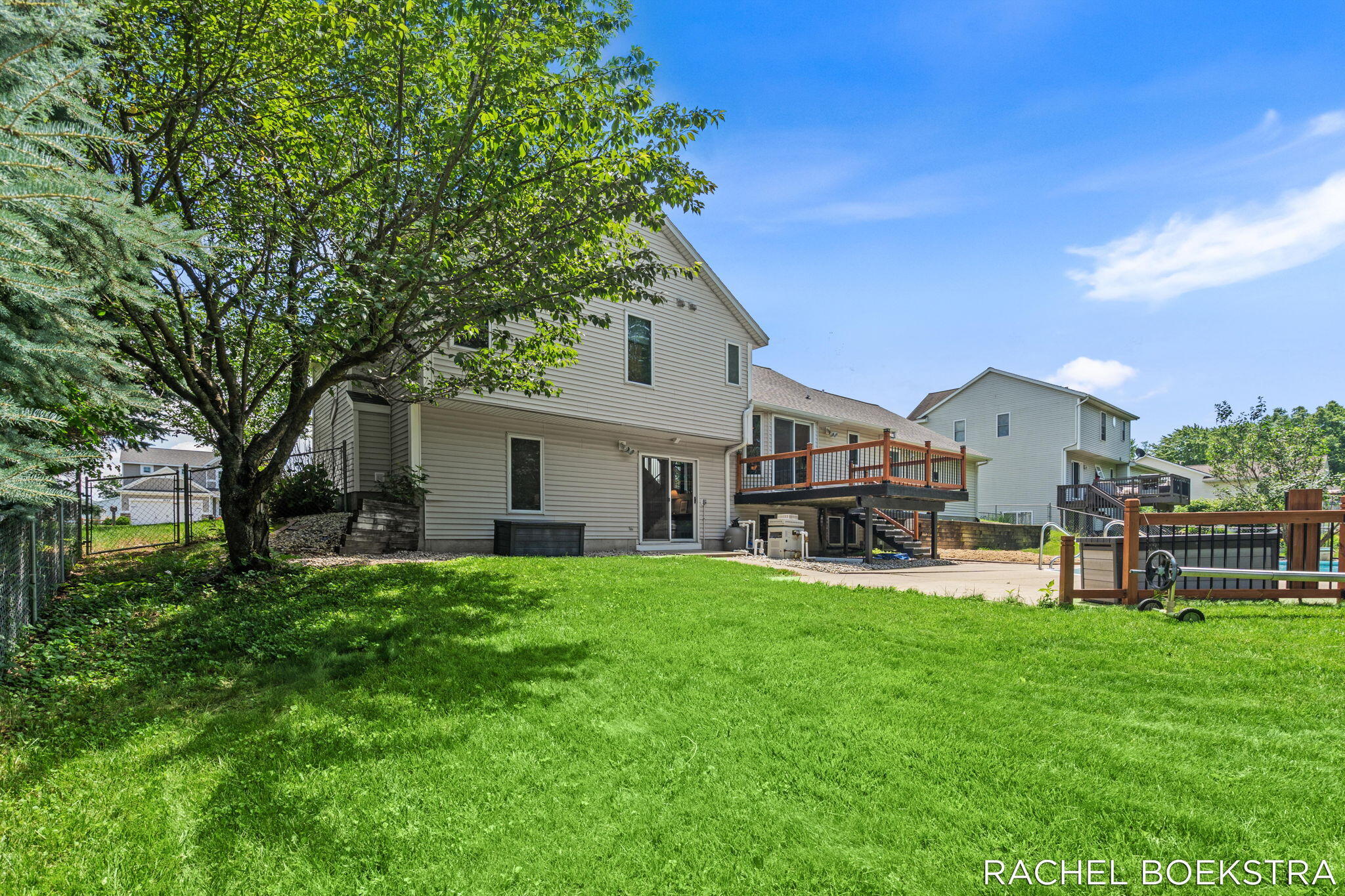 9271 Hessler Drive NE Rockford MI 49341