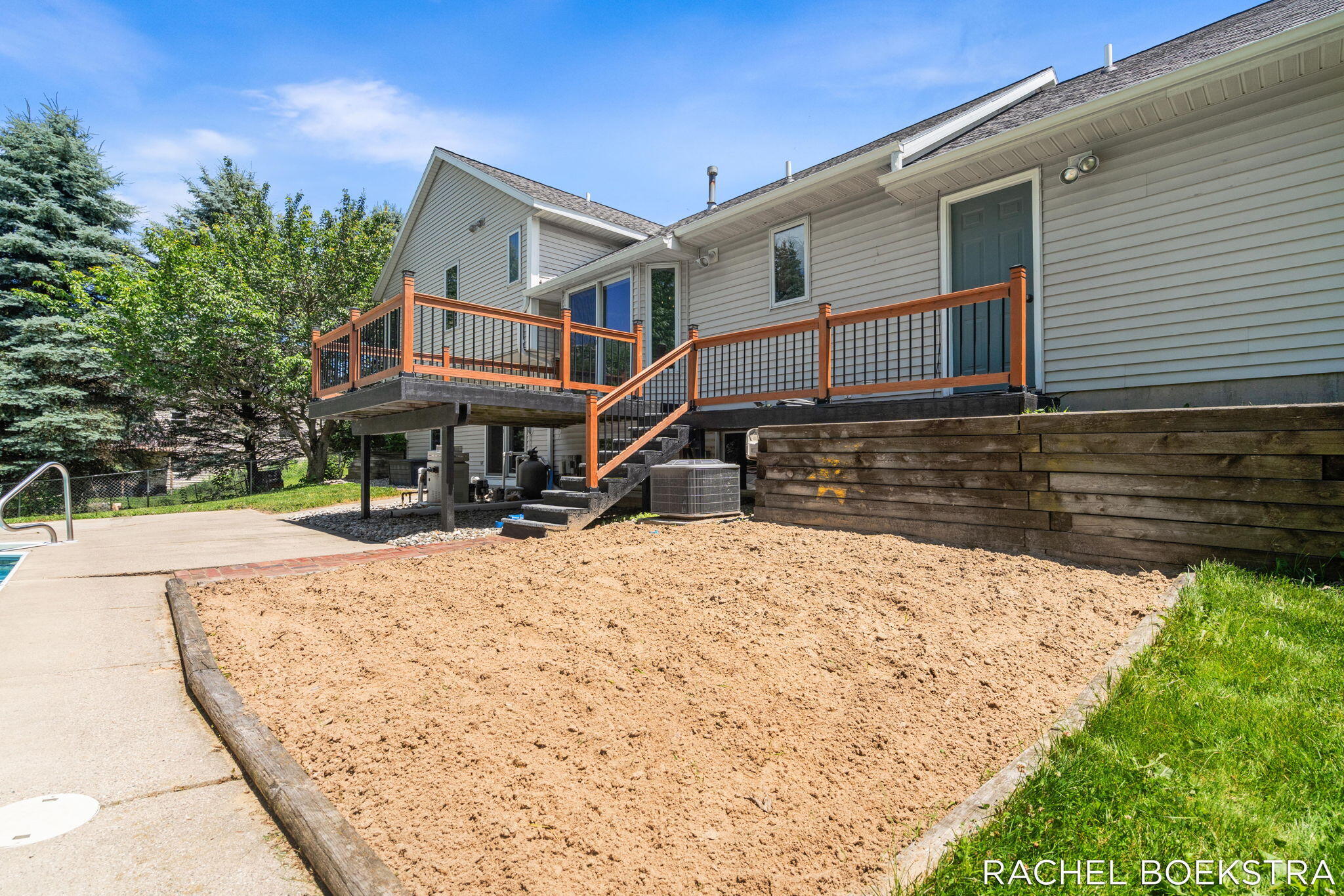 9271 Hessler Drive NE Rockford MI 49341