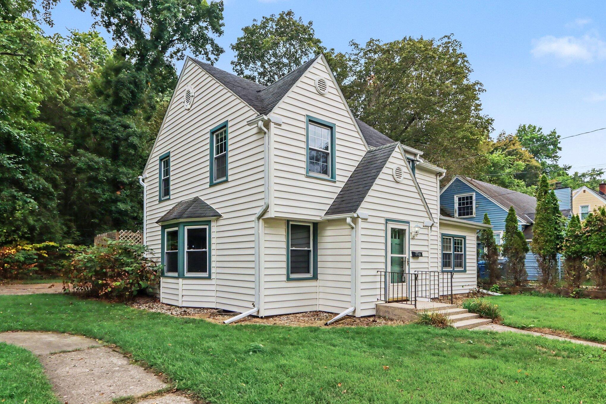 1101 Cherry Street Kalamazoo MI 49008
