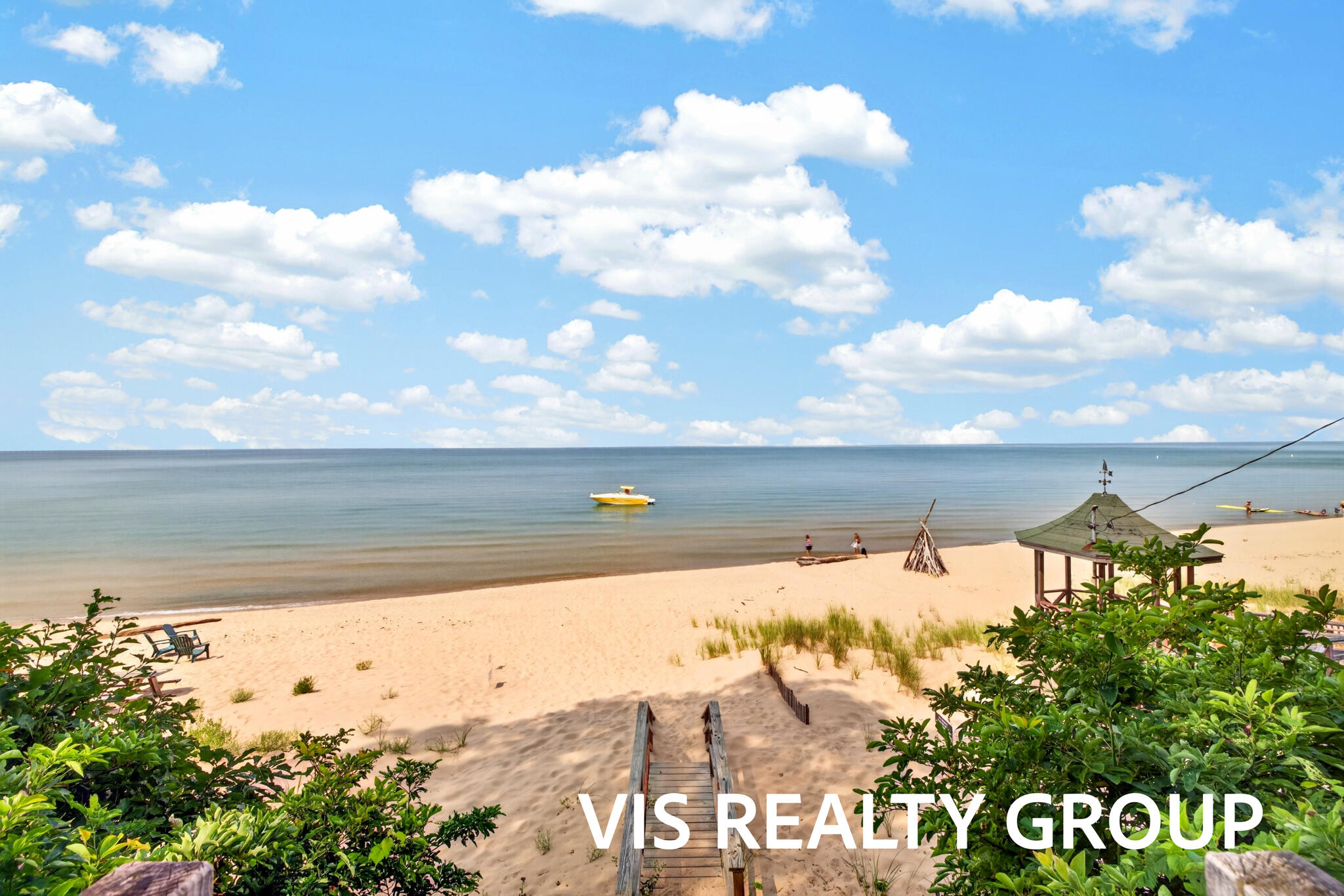 18221 Holcomb Hills Road Grand Haven MI 49417