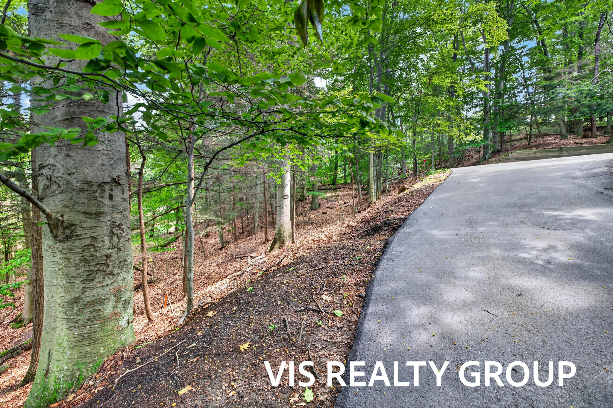 18221 Holcomb Hills Road Grand Haven MI 49417