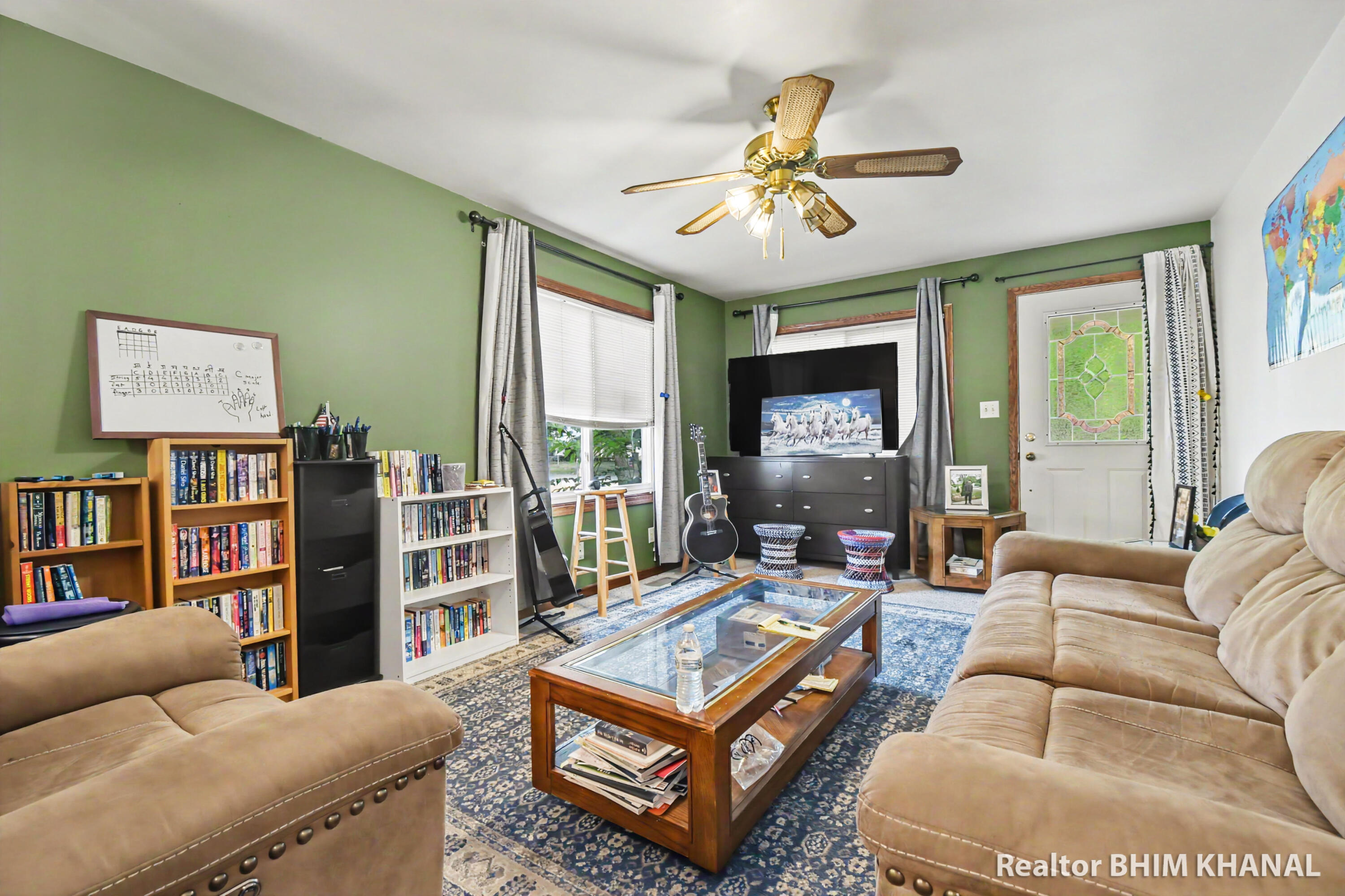 102 Sluyter Street SE Grand Rapids MI 49548