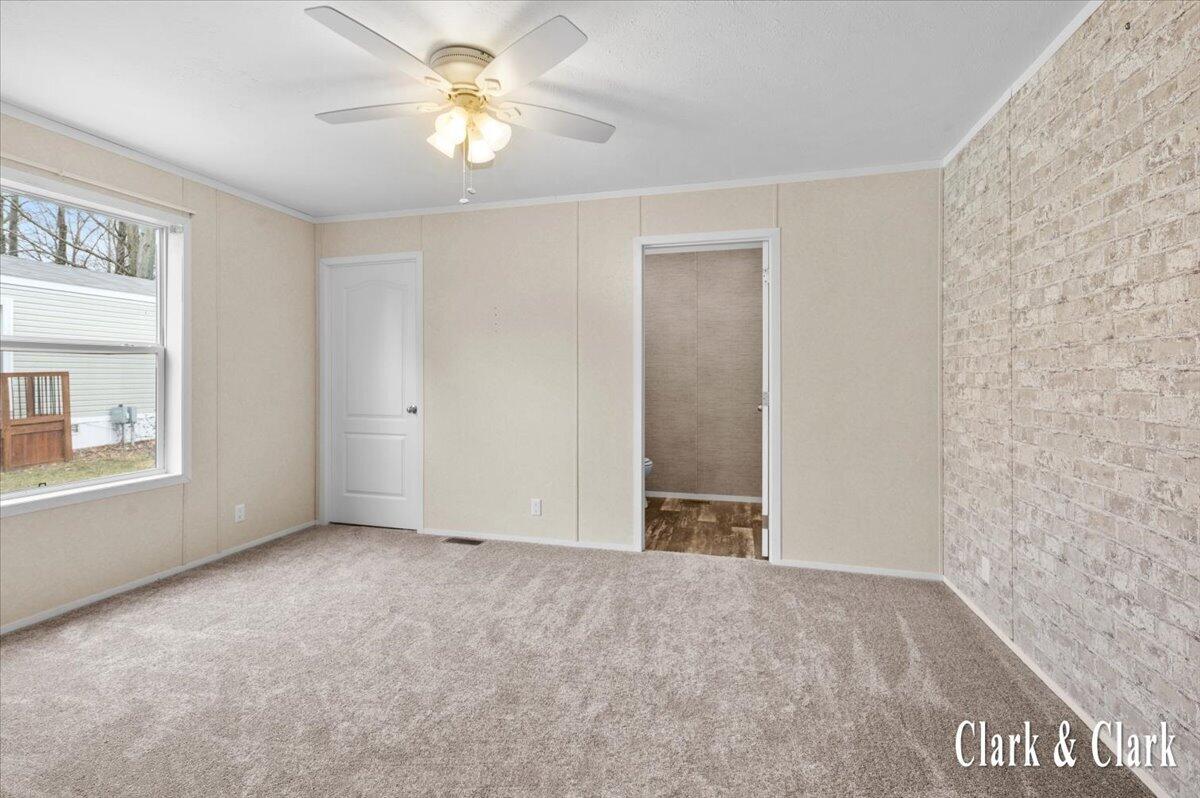 6900 Knottypine Street NE Rockford MI 49341