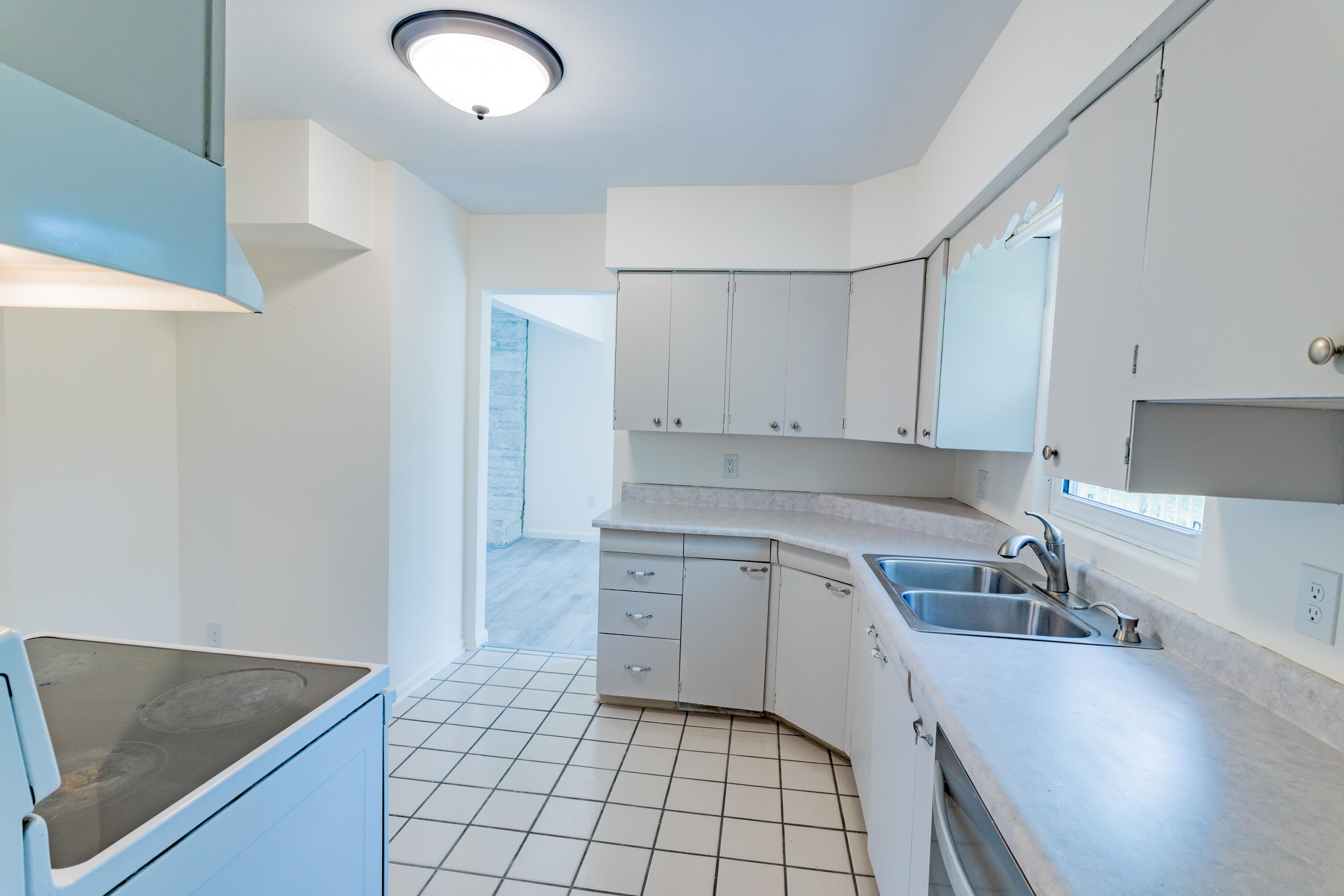 1122 Lynn Avenue Kalamazoo MI 49008
