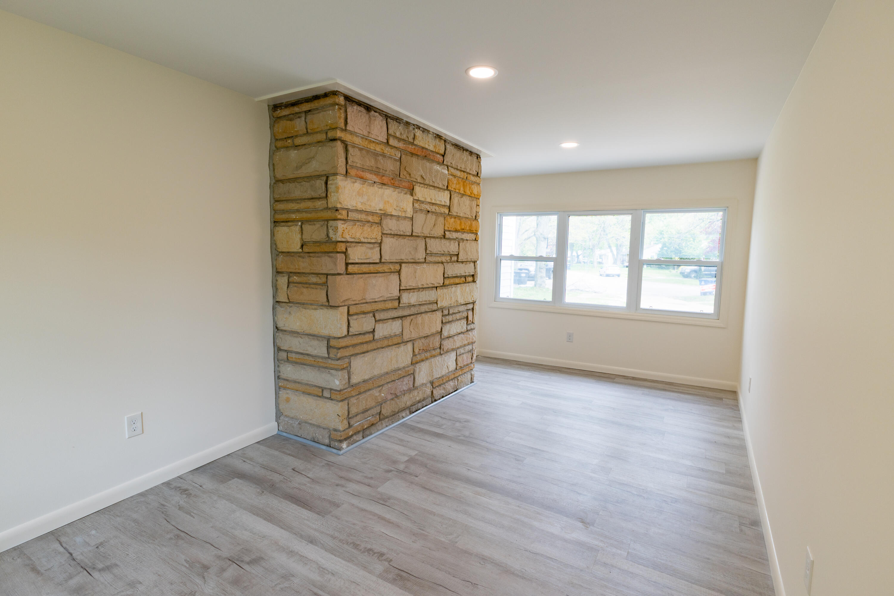1122 Lynn Avenue Kalamazoo MI 49008