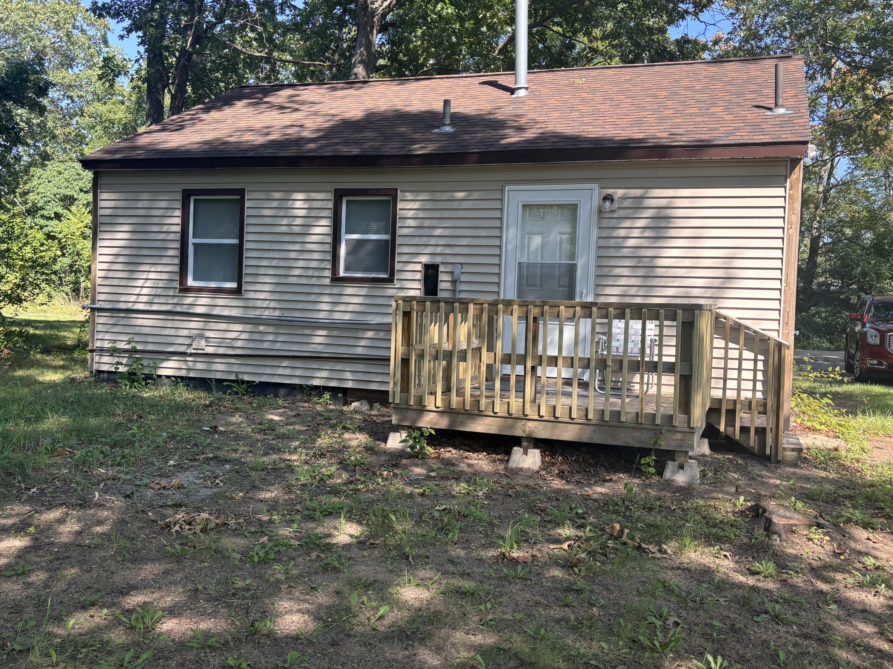 343 Forest Drive Muskegon MI 49442