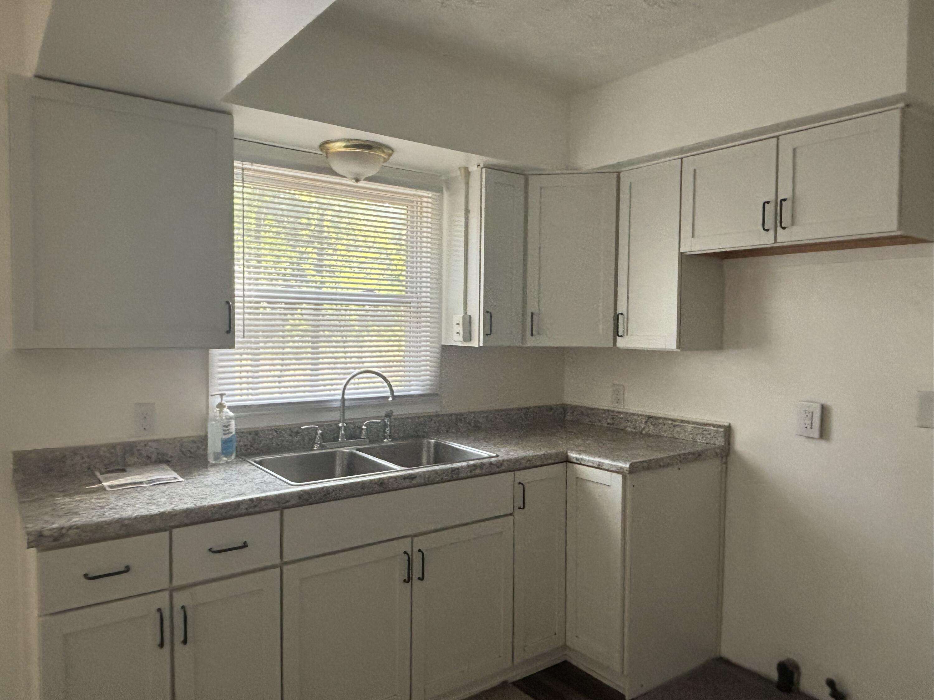 343 Forest Drive Muskegon MI 49442