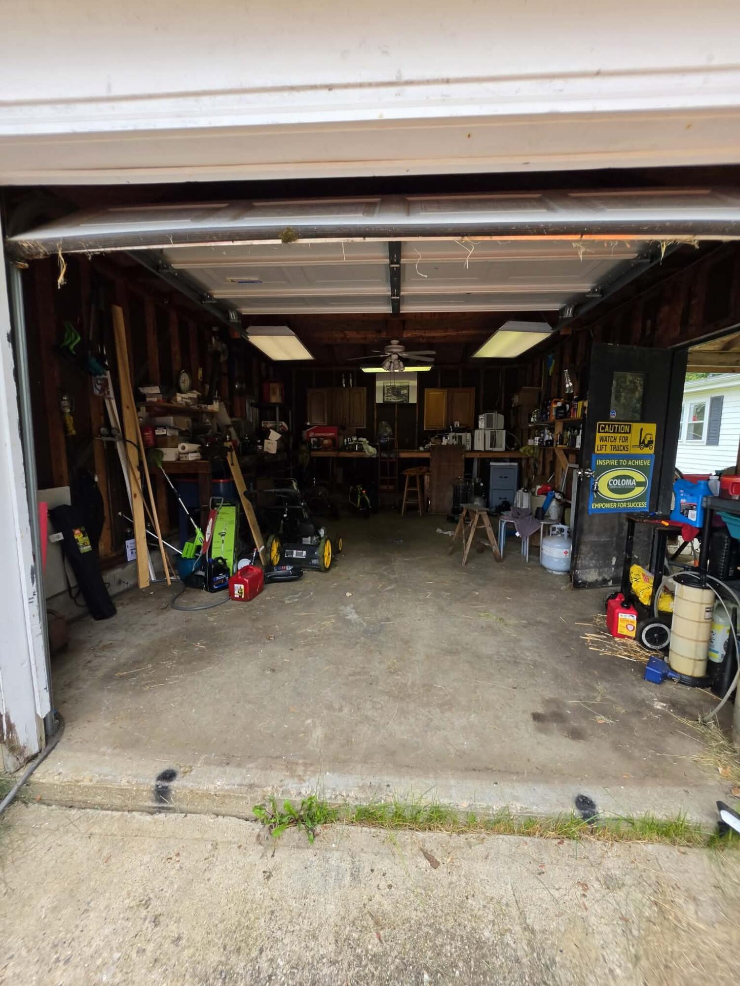 6023 Keigley Street Coloma MI 49038