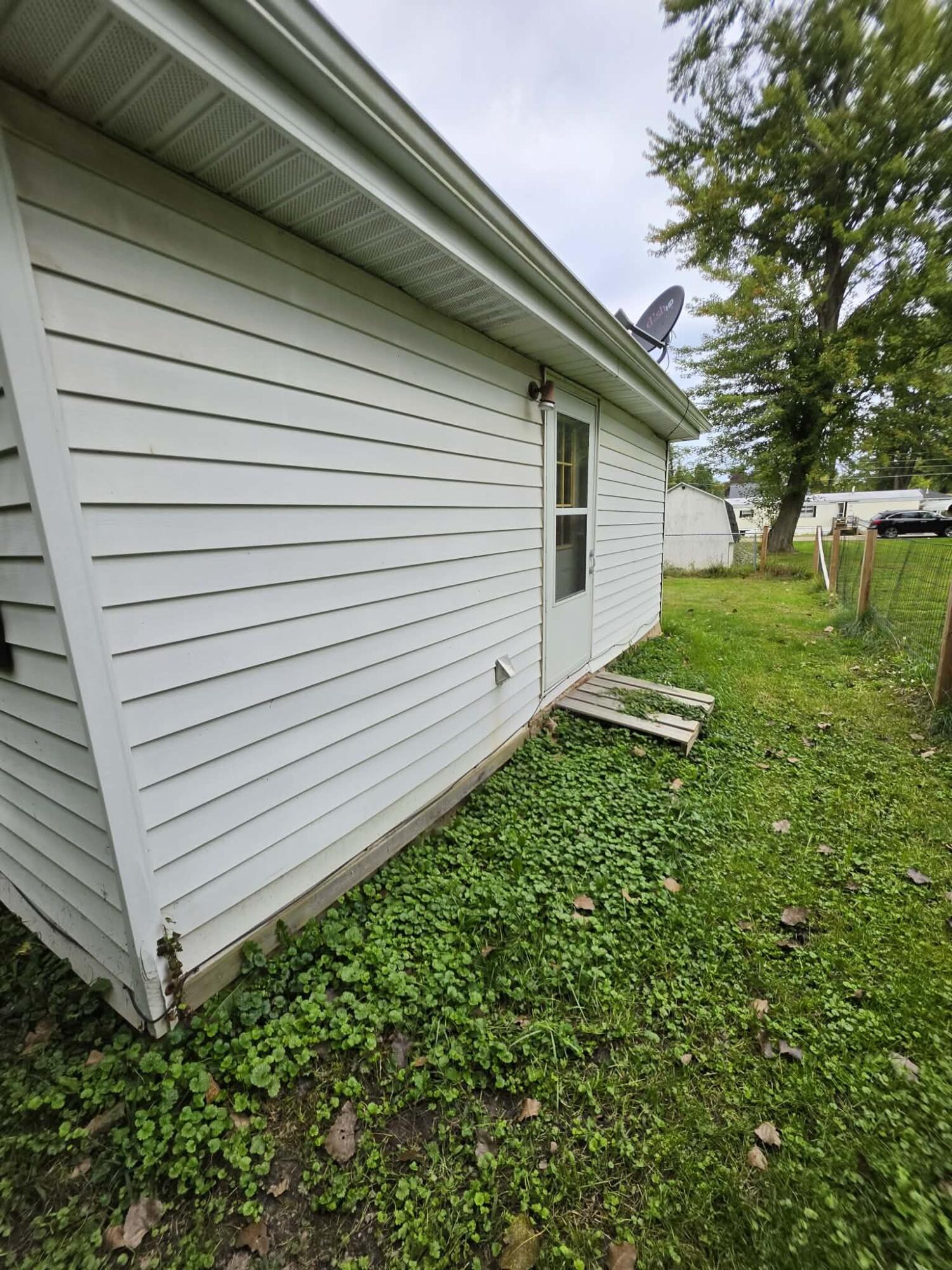 6023 Keigley Street Coloma MI 49038