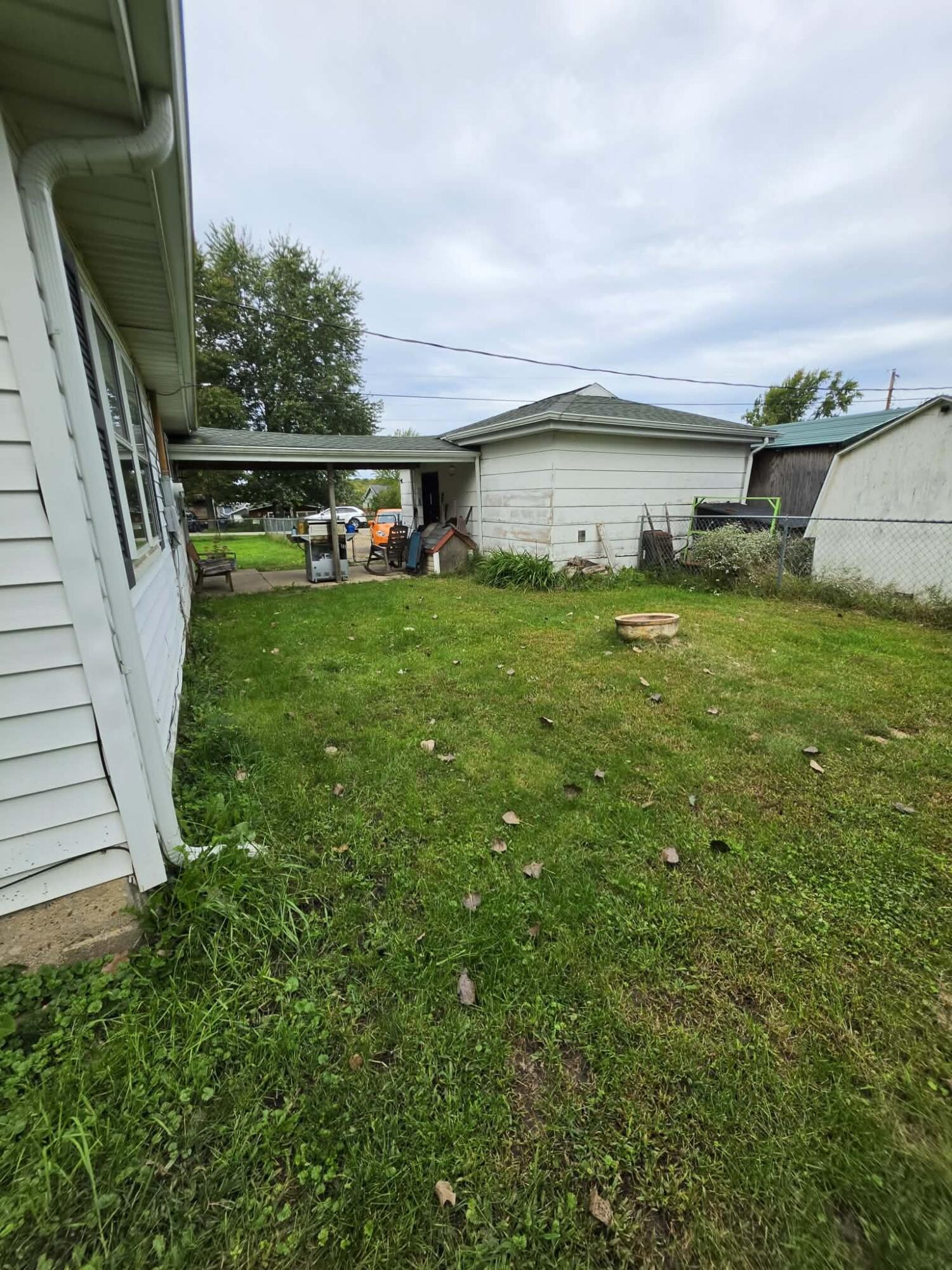 6023 Keigley Street Coloma MI 49038