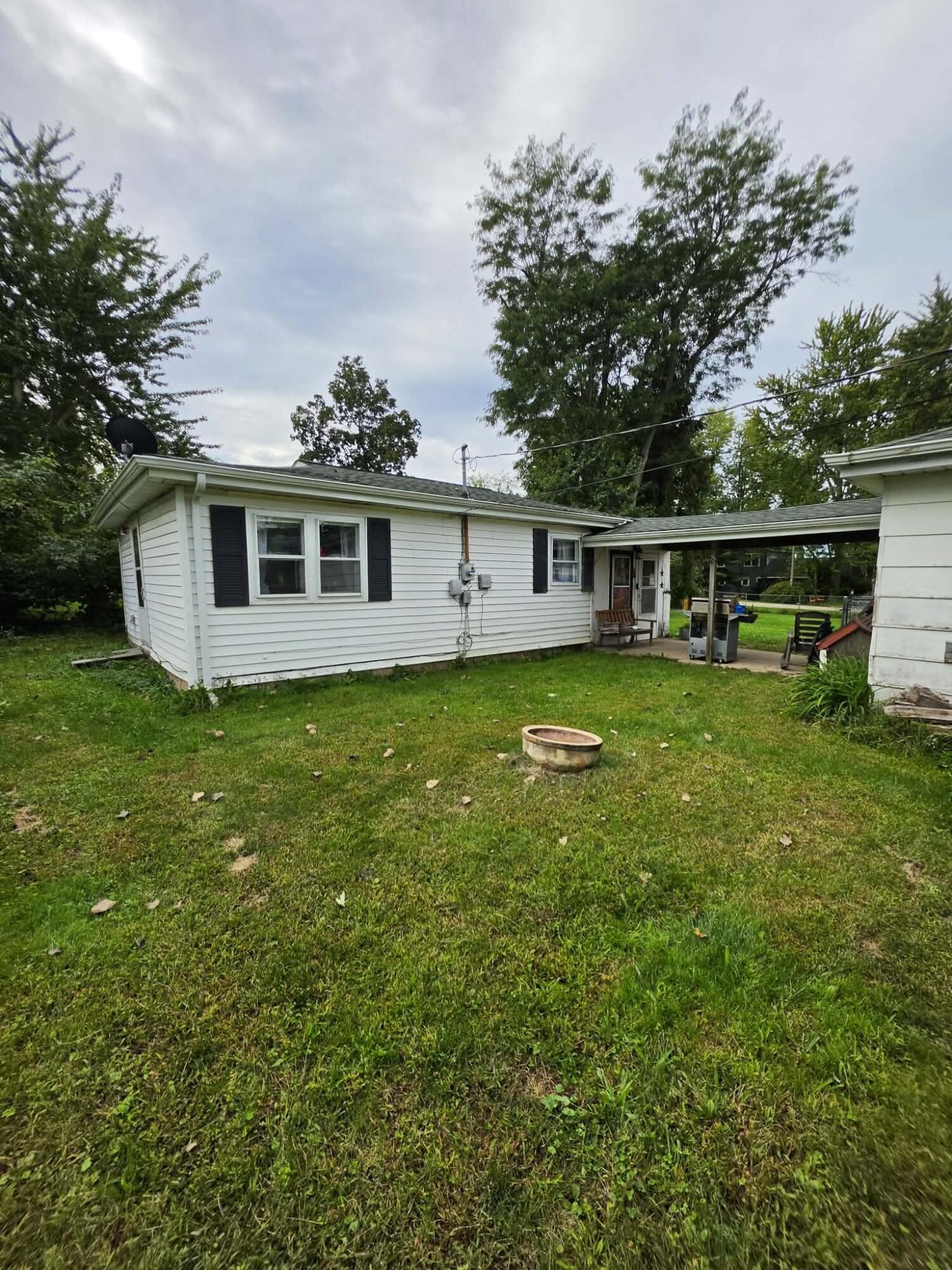 6023 Keigley Street Coloma MI 49038
