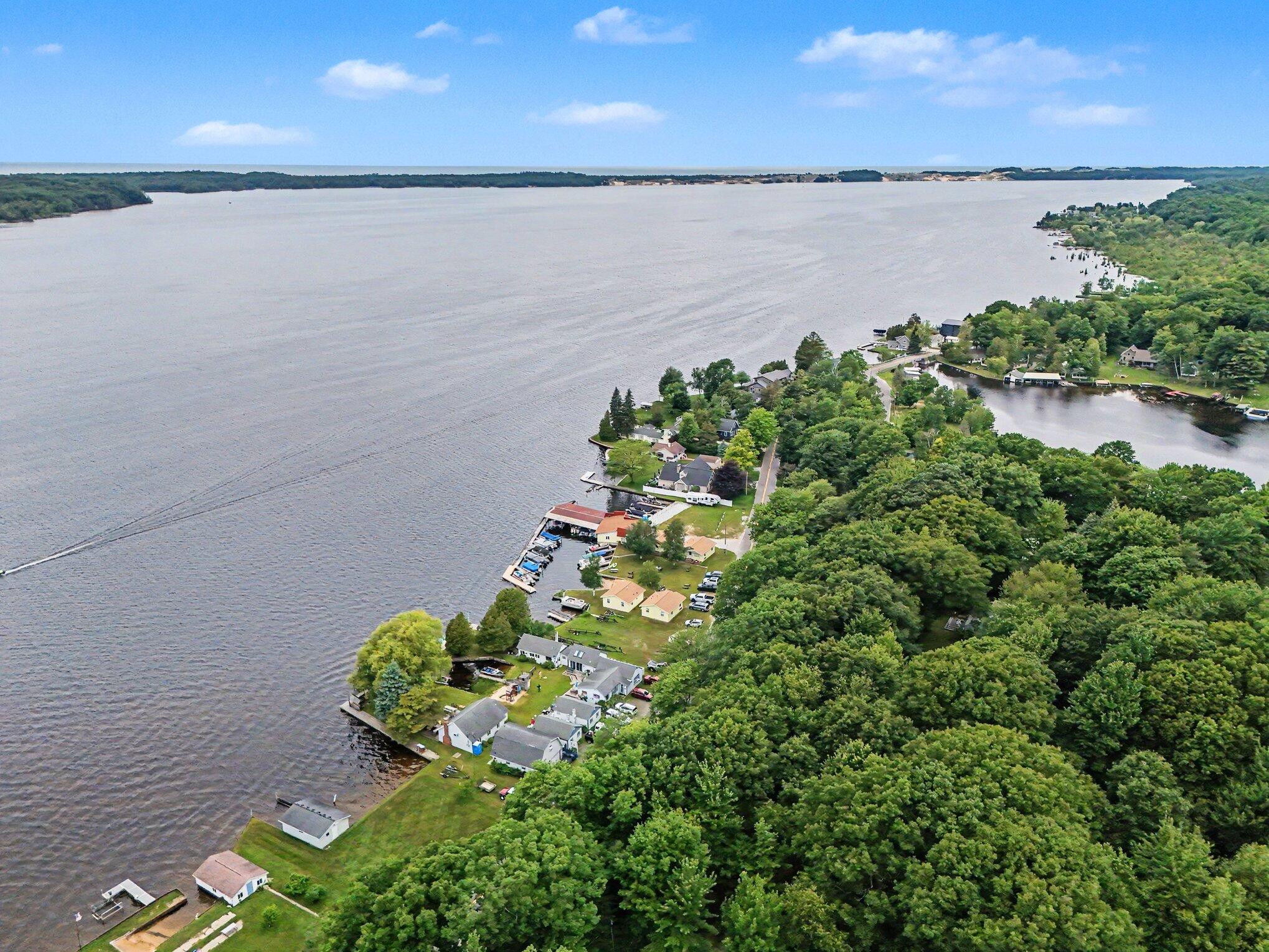 3802 N Lakeshore Drive Ludington MI 49431