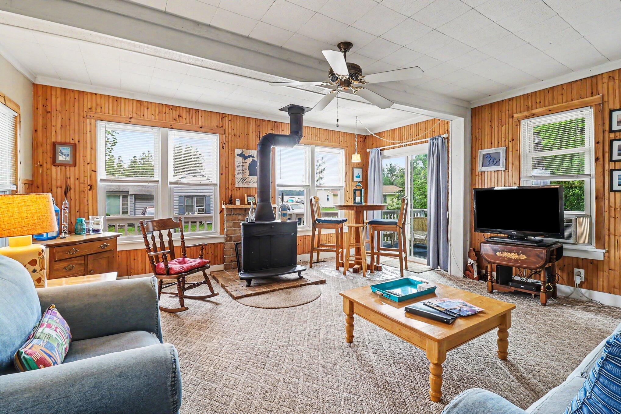 3802 N Lakeshore Drive Ludington MI 49431