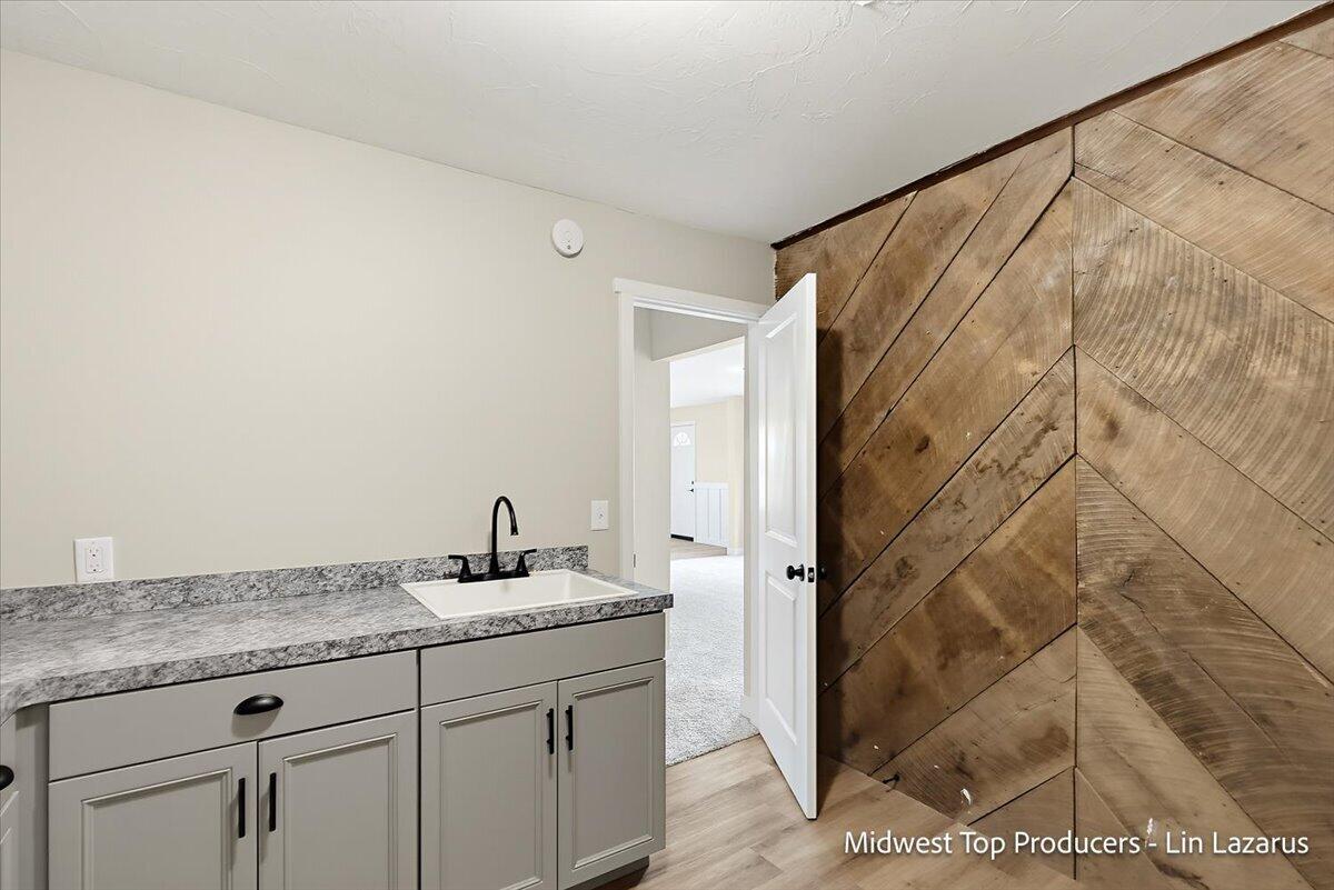 2931 130th Avenue Allegan MI 49010