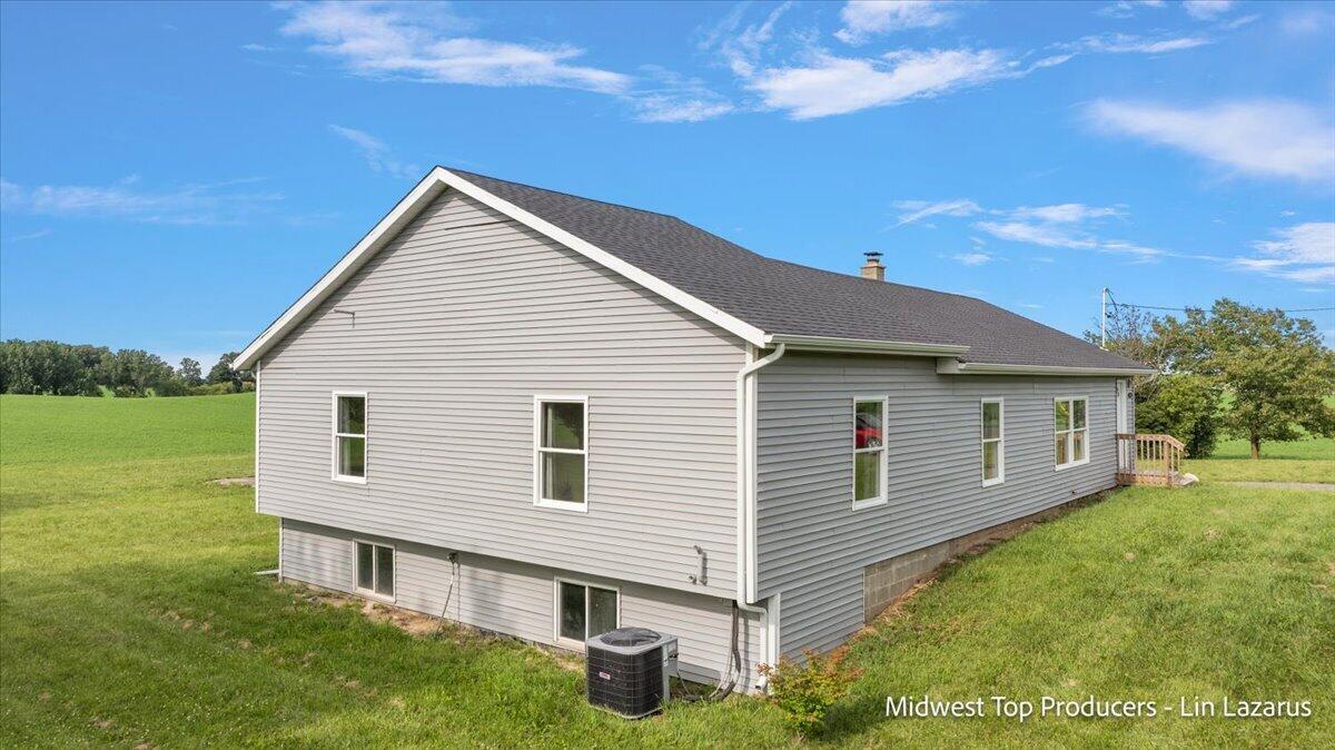 2931 130th Avenue Allegan MI 49010