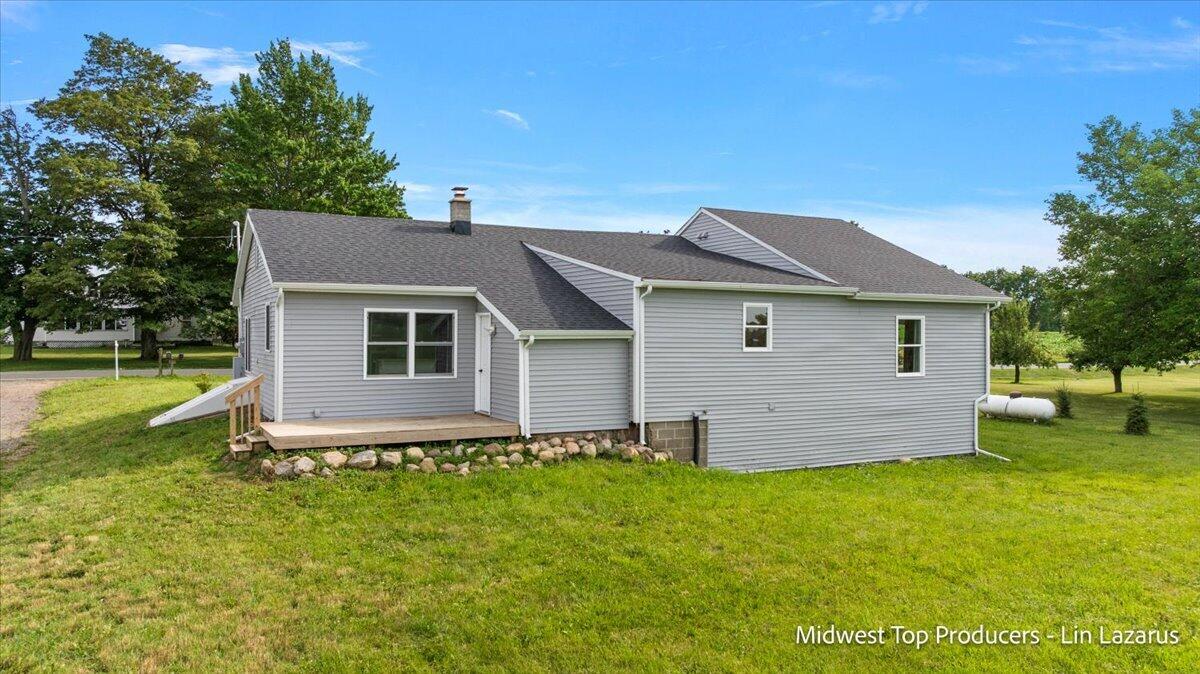 2931 130th Avenue Allegan MI 49010