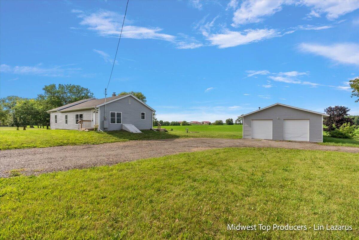 2931 130th Avenue Allegan MI 49010