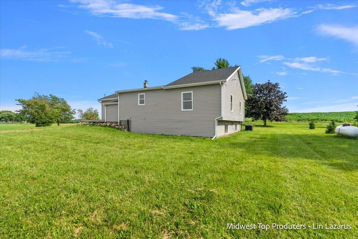 2931 130th Avenue Allegan MI 49010