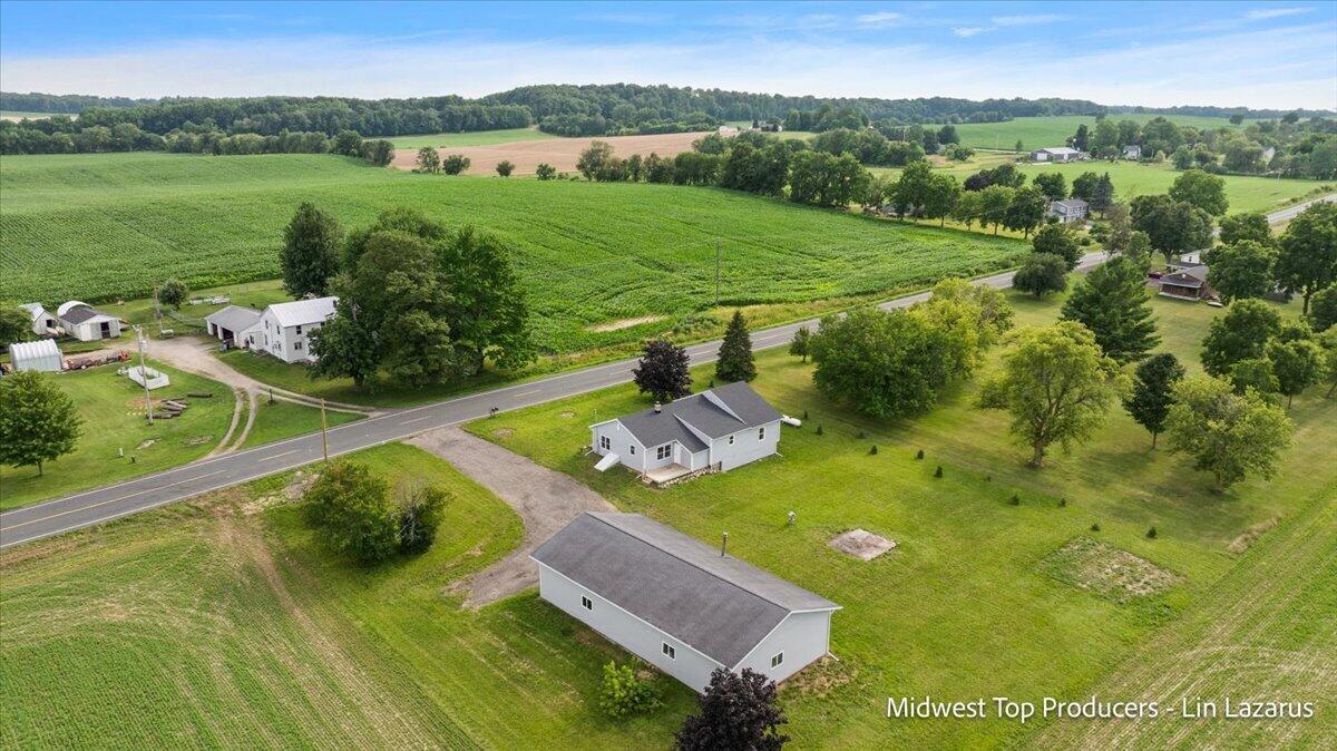 2931 130th Avenue Allegan MI 49010
