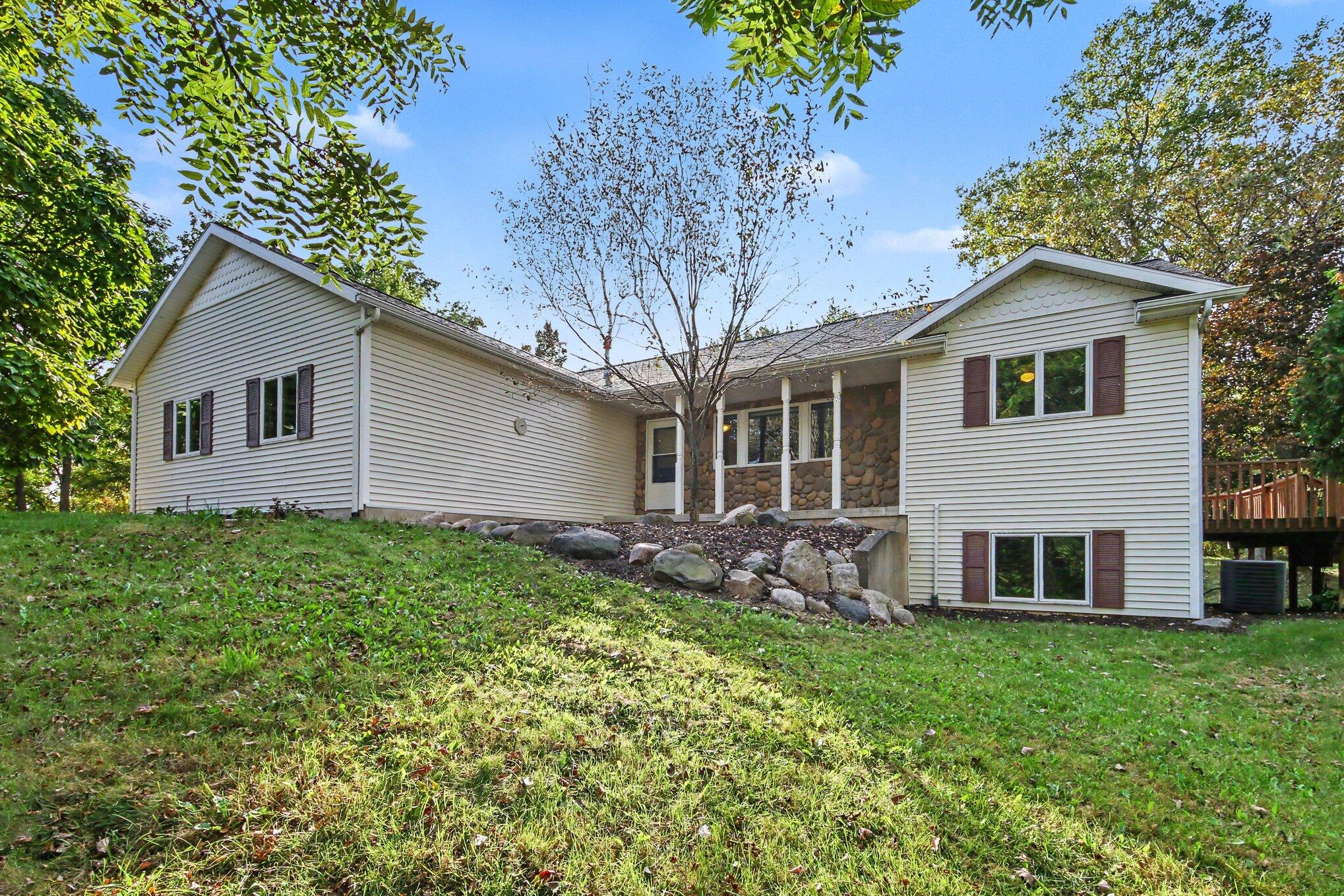 4533 Fruit Ridge Avenue NW Grand Rapids MI 49544