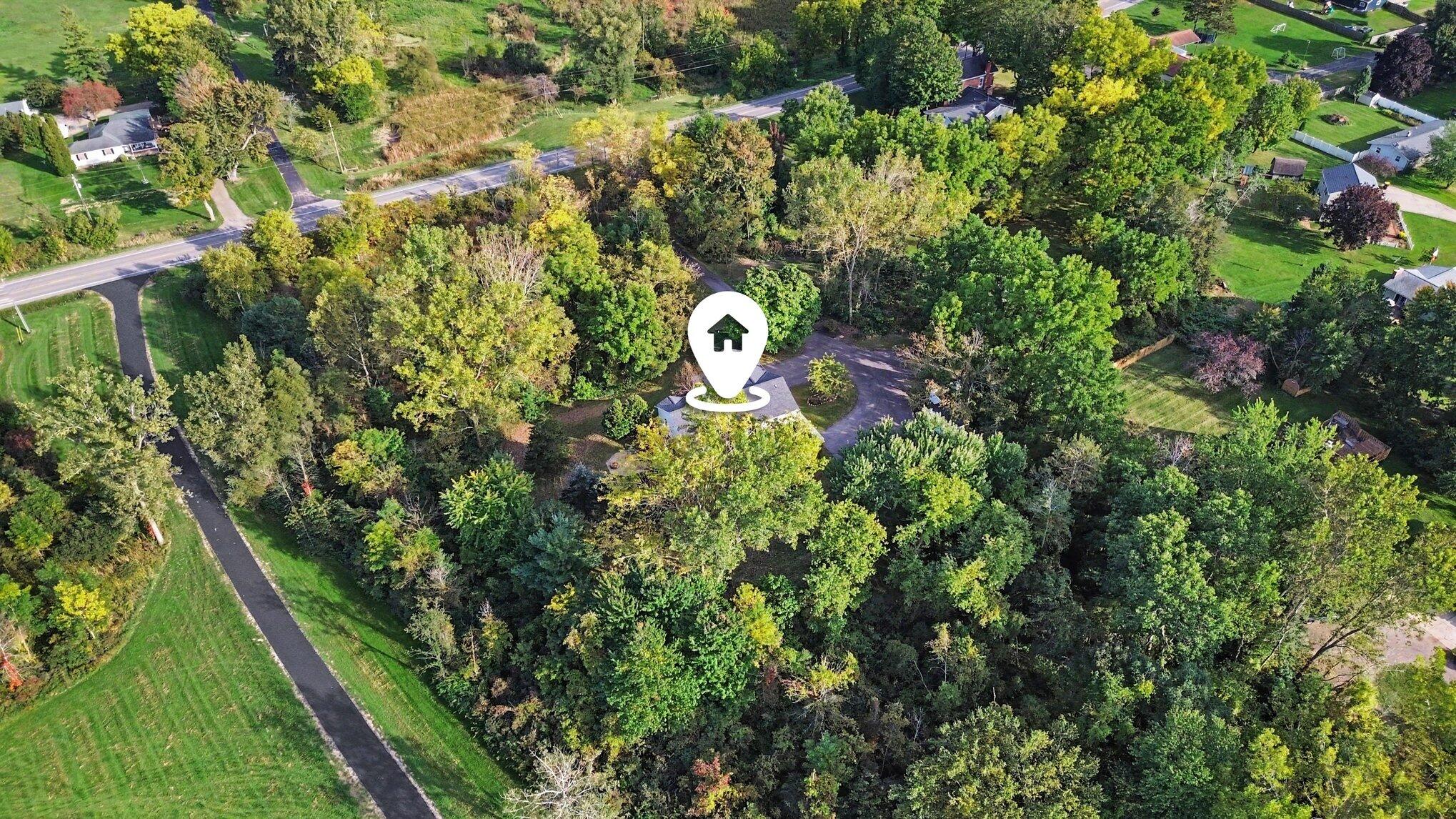 4533 Fruit Ridge Avenue NW Grand Rapids MI 49544