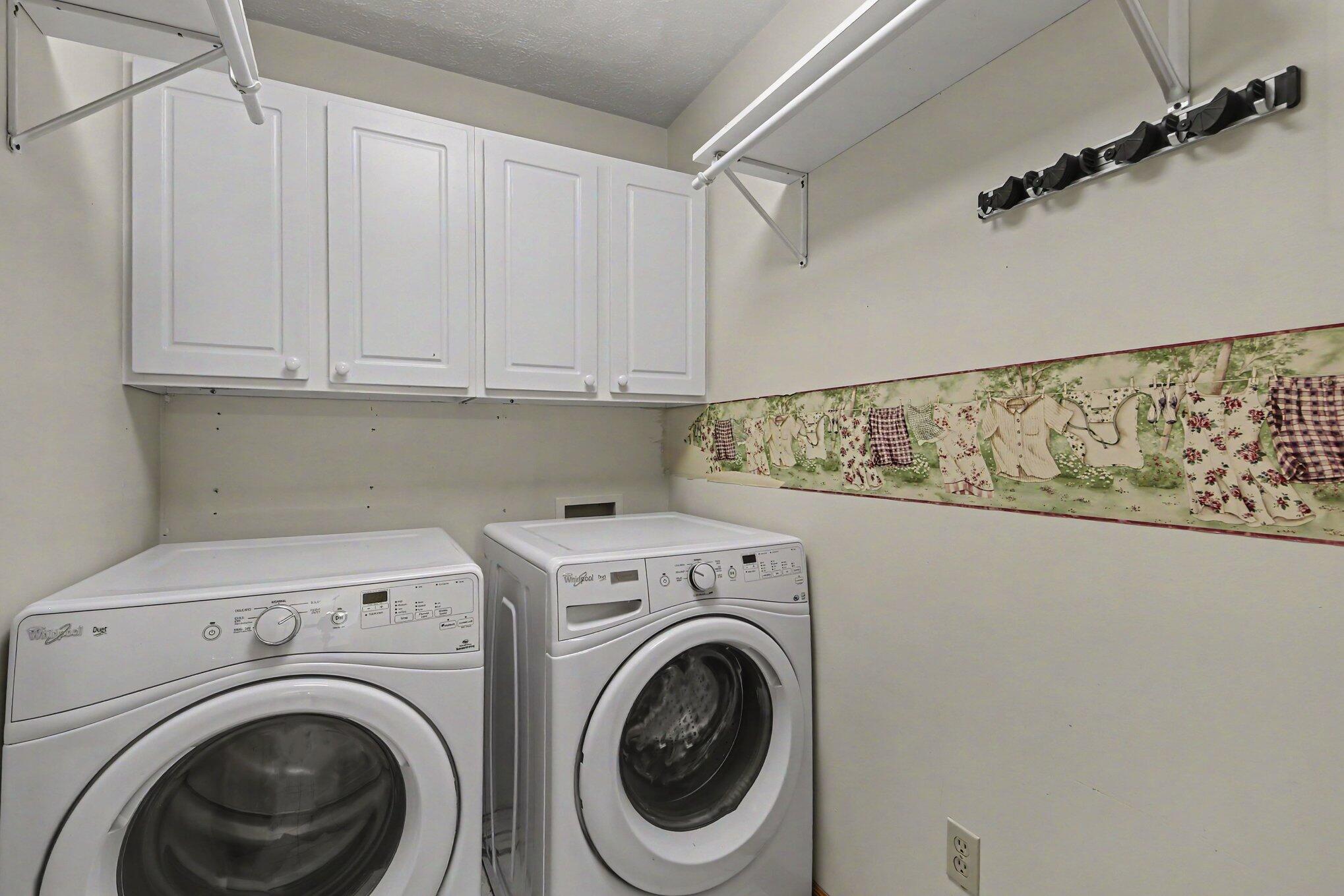 4533 Fruit Ridge Avenue NW Grand Rapids MI 49544