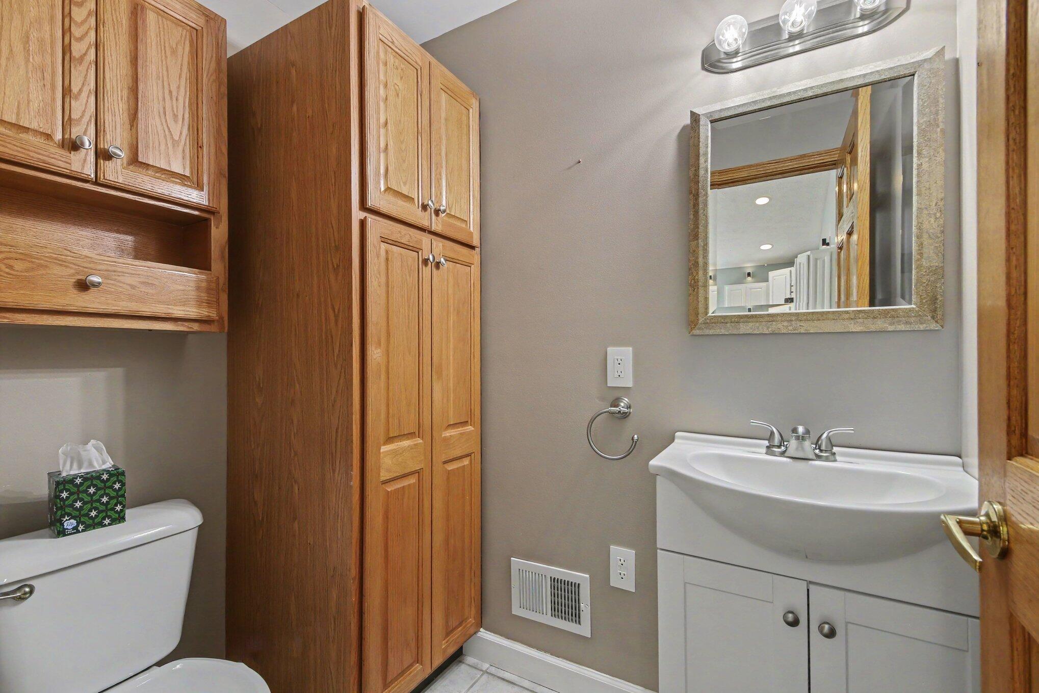 4533 Fruit Ridge Avenue NW Grand Rapids MI 49544