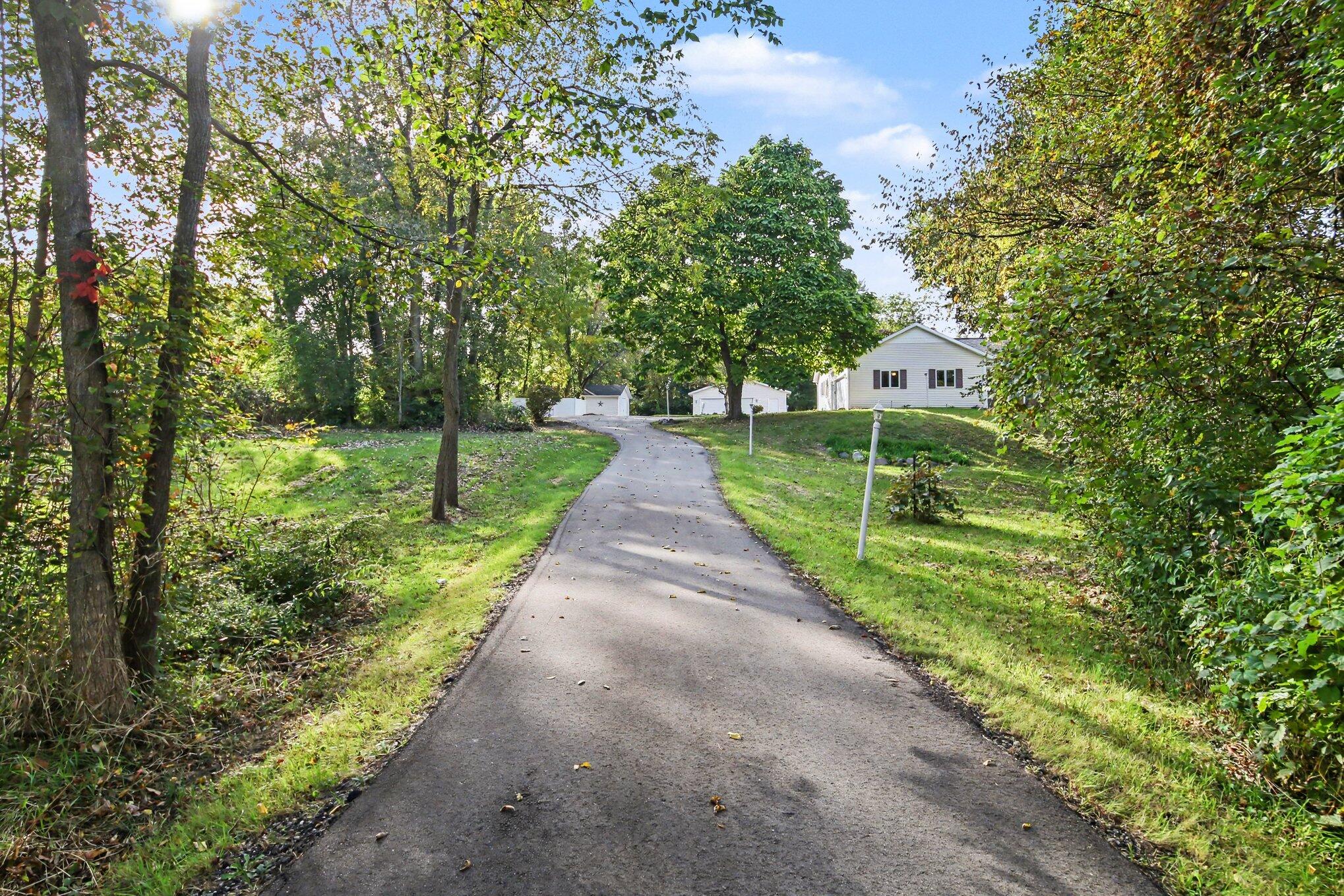 4533 Fruit Ridge Avenue NW Grand Rapids MI 49544