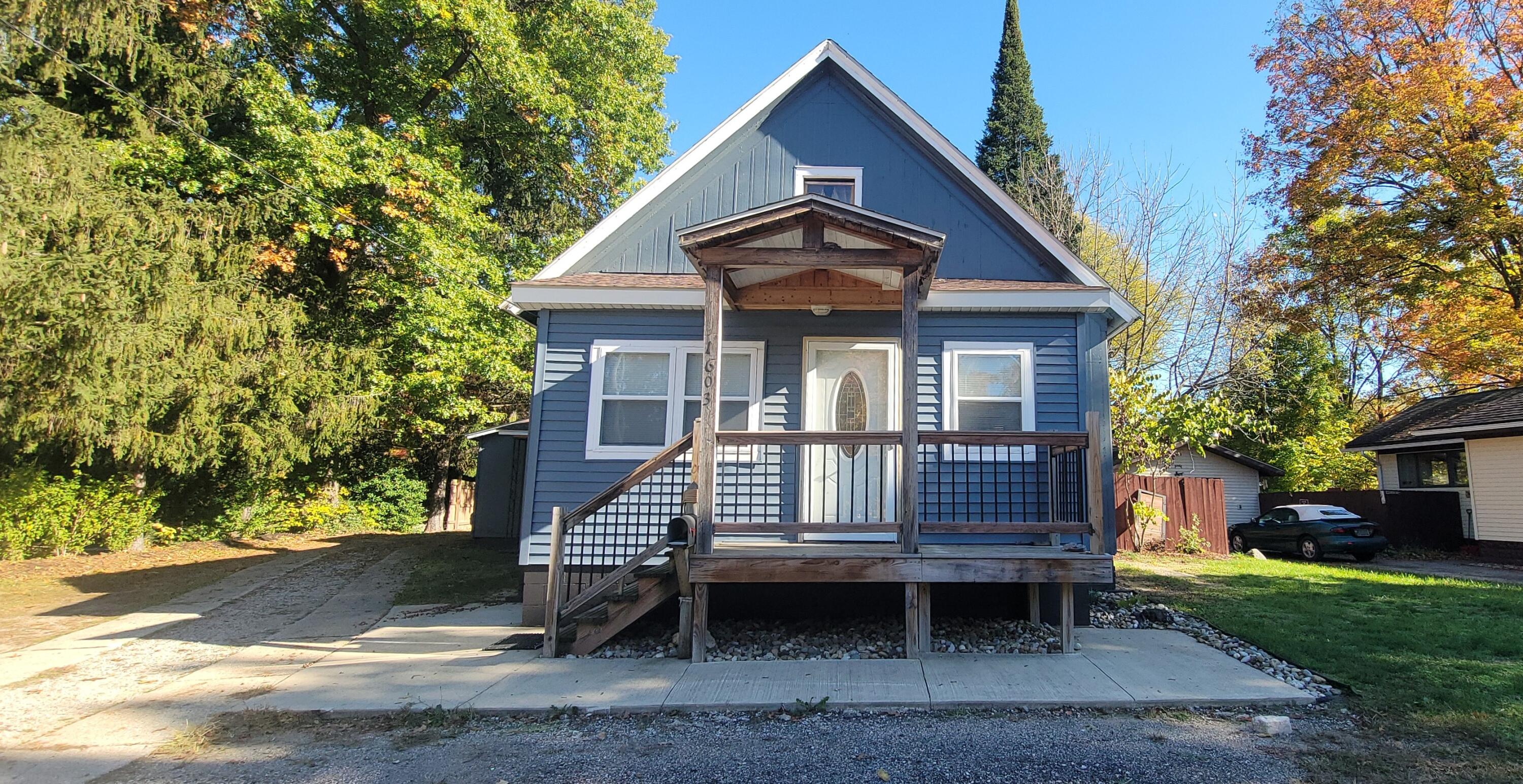 1603 N 5th Street Niles MI 49120
