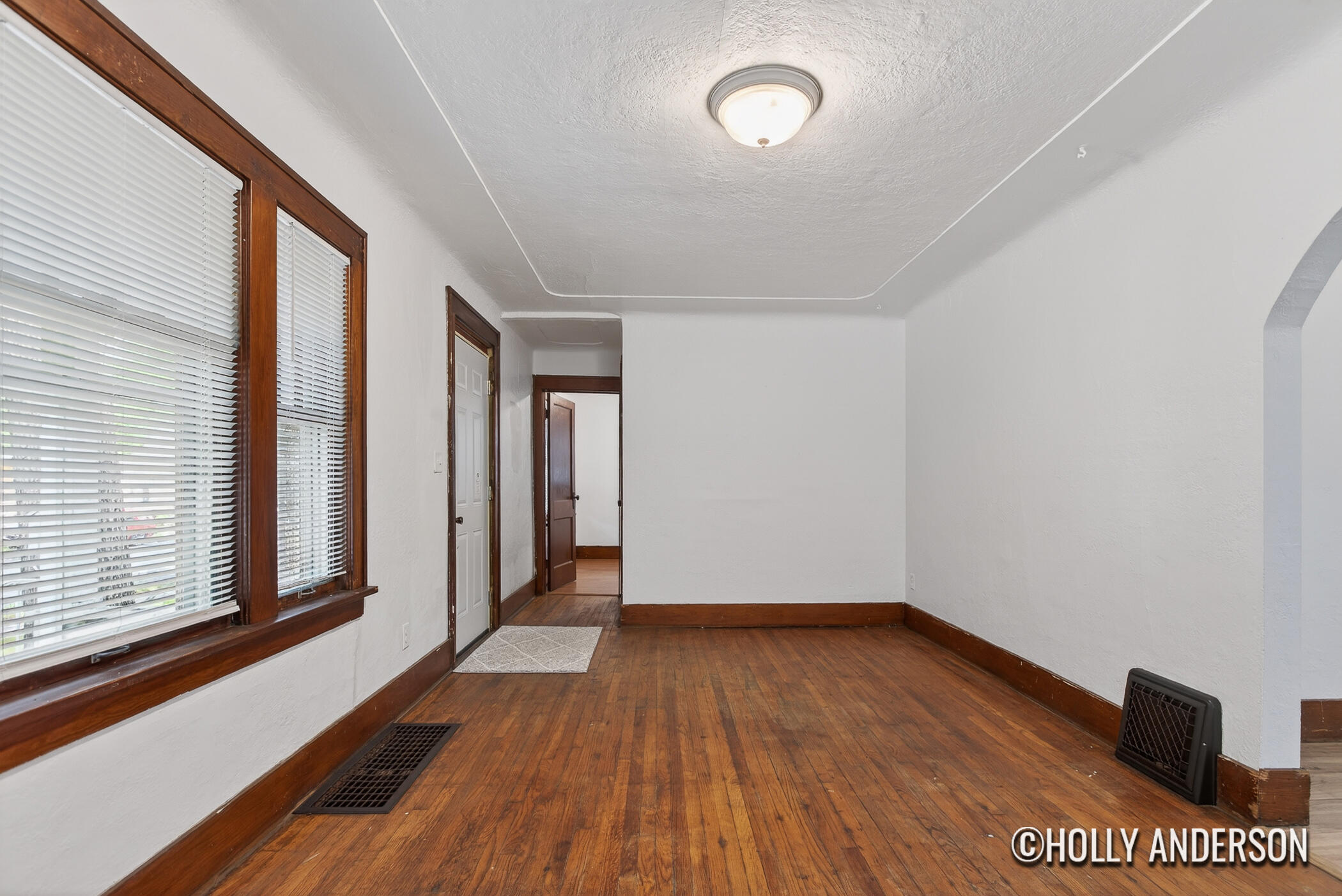 3012 9th Street Muskegon MI 49444
