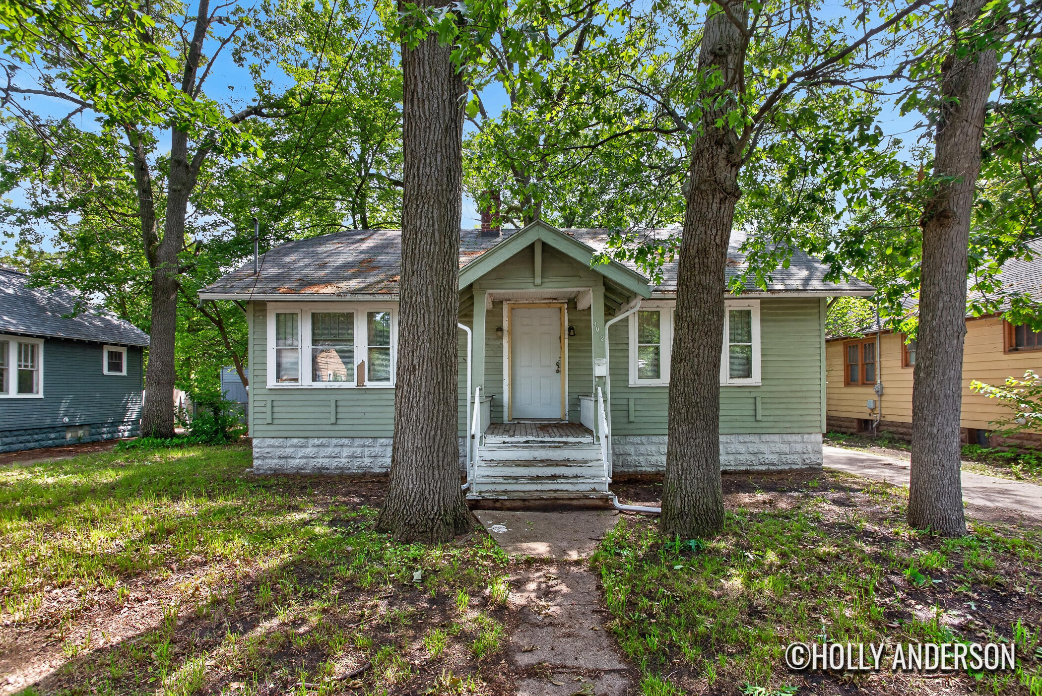 3012 9th Street Muskegon MI 49444