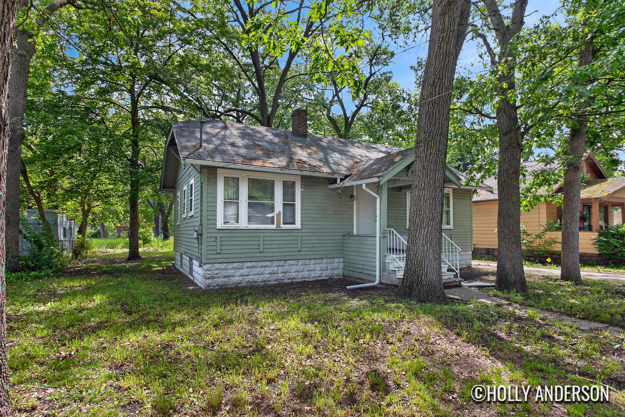 3012 9th Street Muskegon MI 49444
