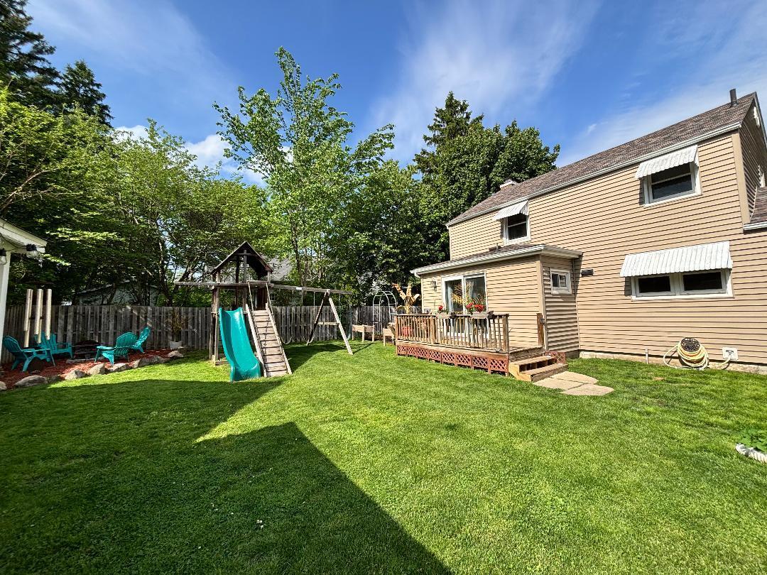 404 Cedar Street Three Oaks MI 49128