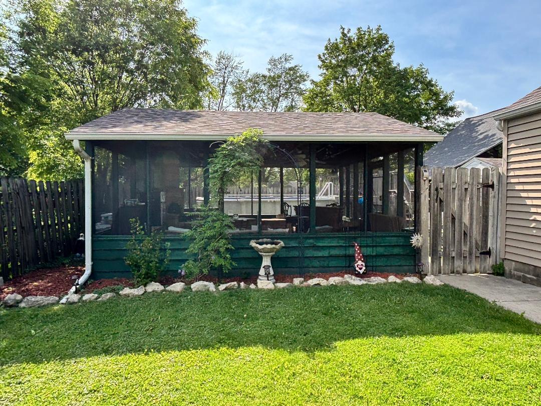 404 Cedar Street Three Oaks MI 49128