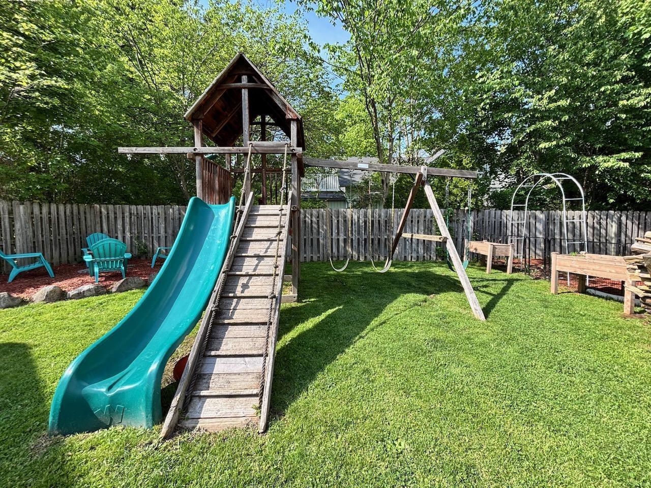 404 Cedar Street Three Oaks MI 49128