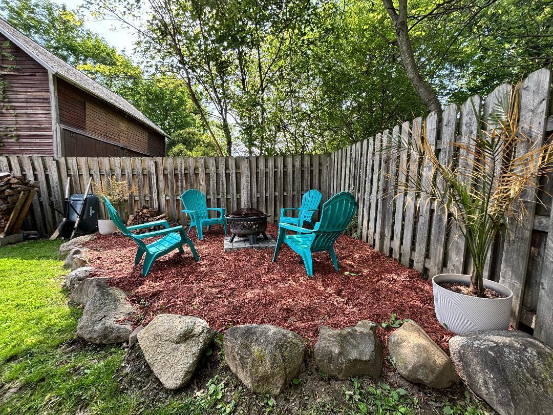 404 Cedar Street Three Oaks MI 49128