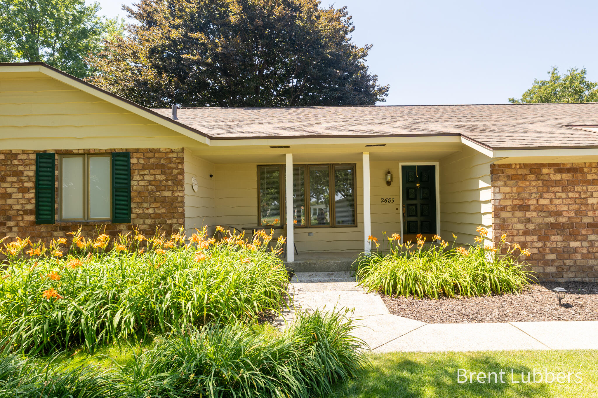 2685 E Chester Drive Zeeland MI 49464