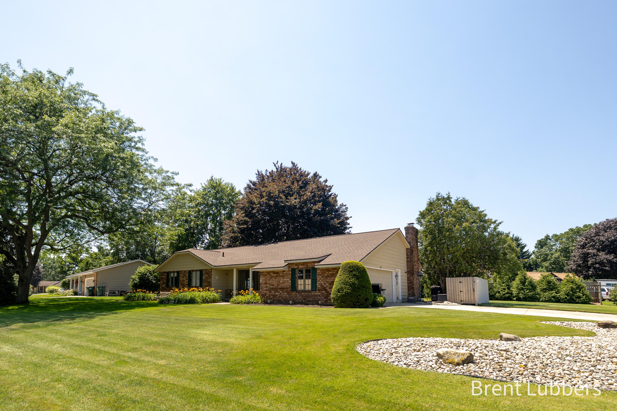 2685 E Chester Drive Zeeland MI 49464