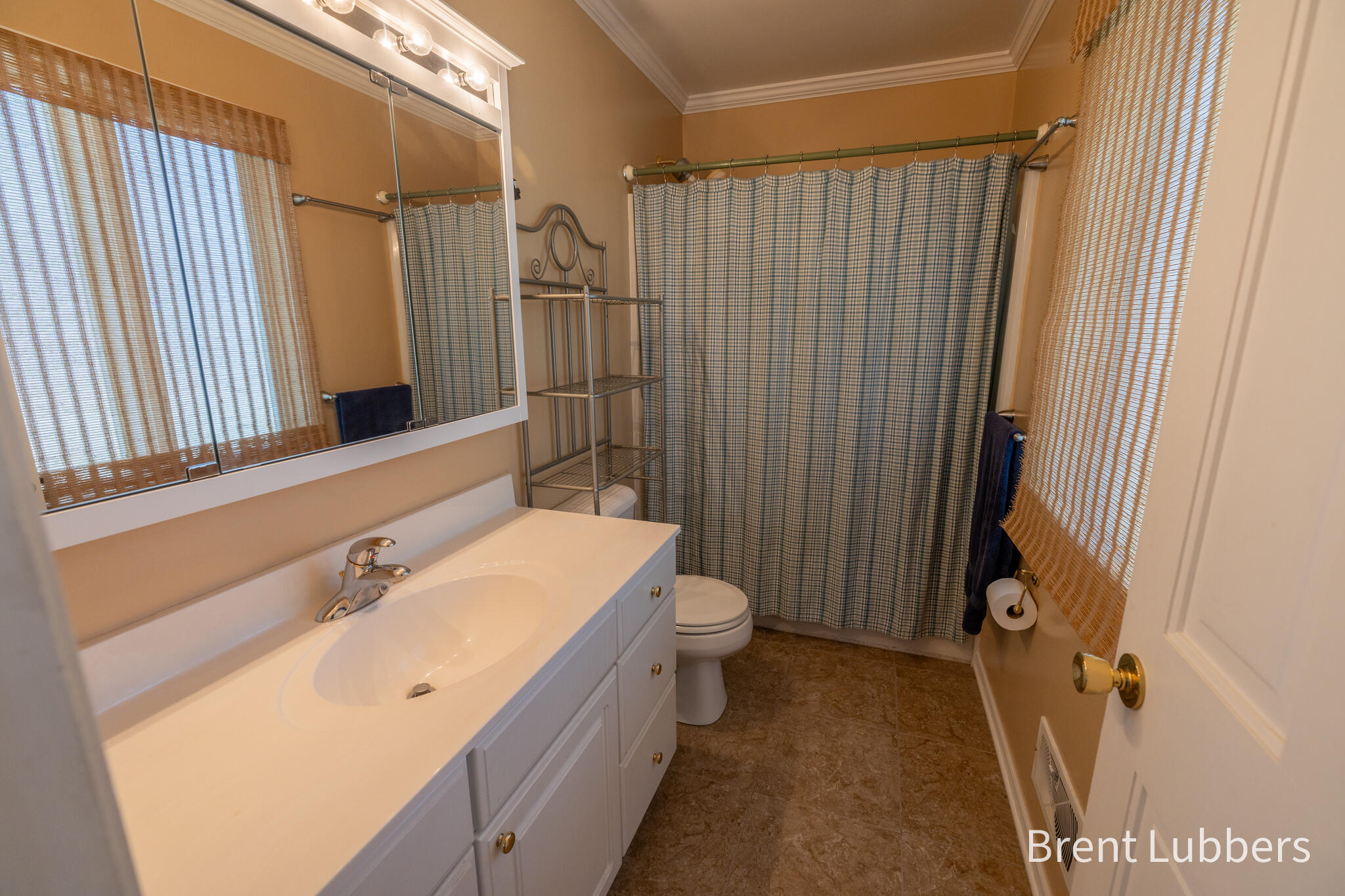 2685 E Chester Drive Zeeland MI 49464
