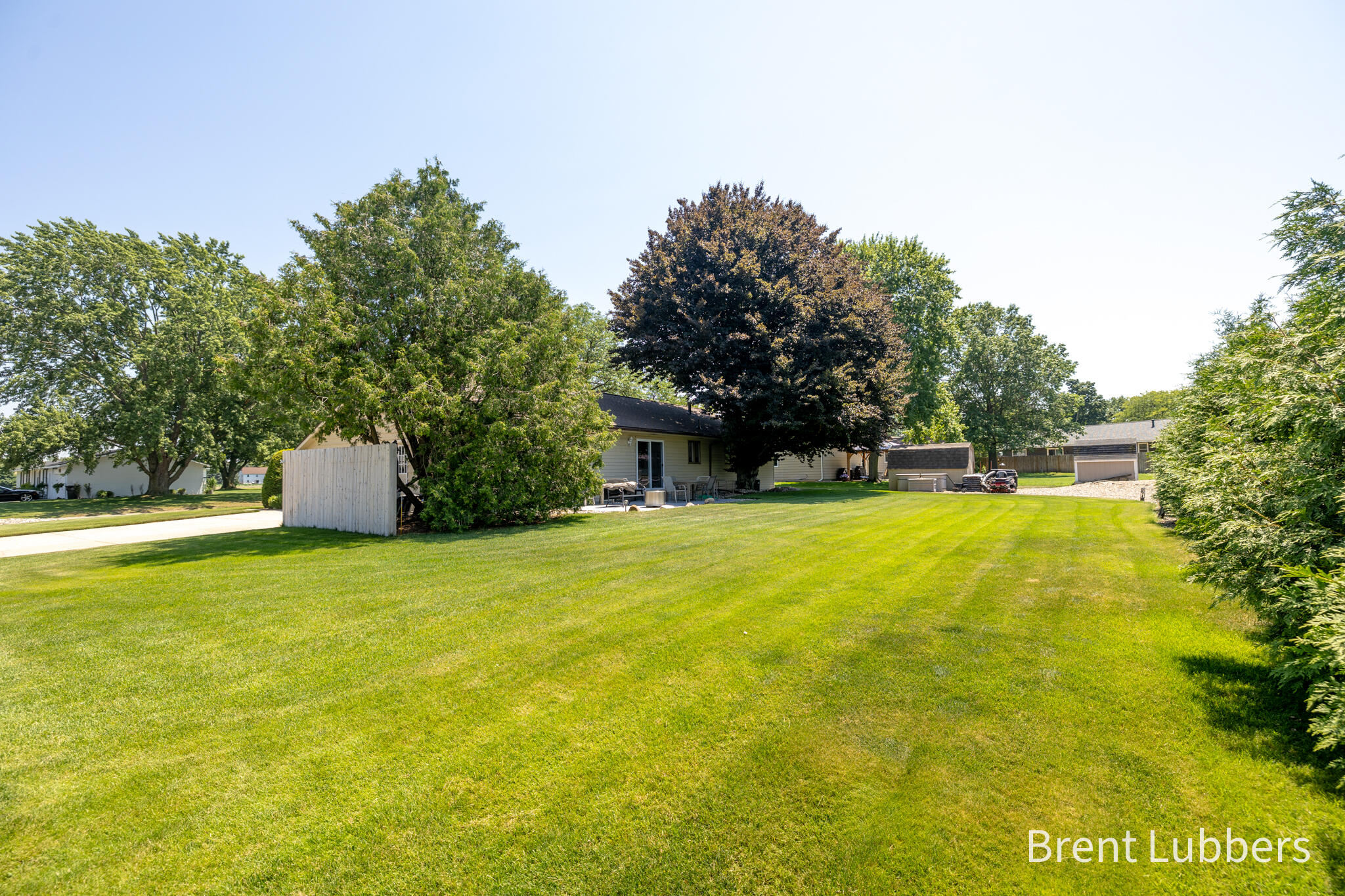 2685 E Chester Drive Zeeland MI 49464