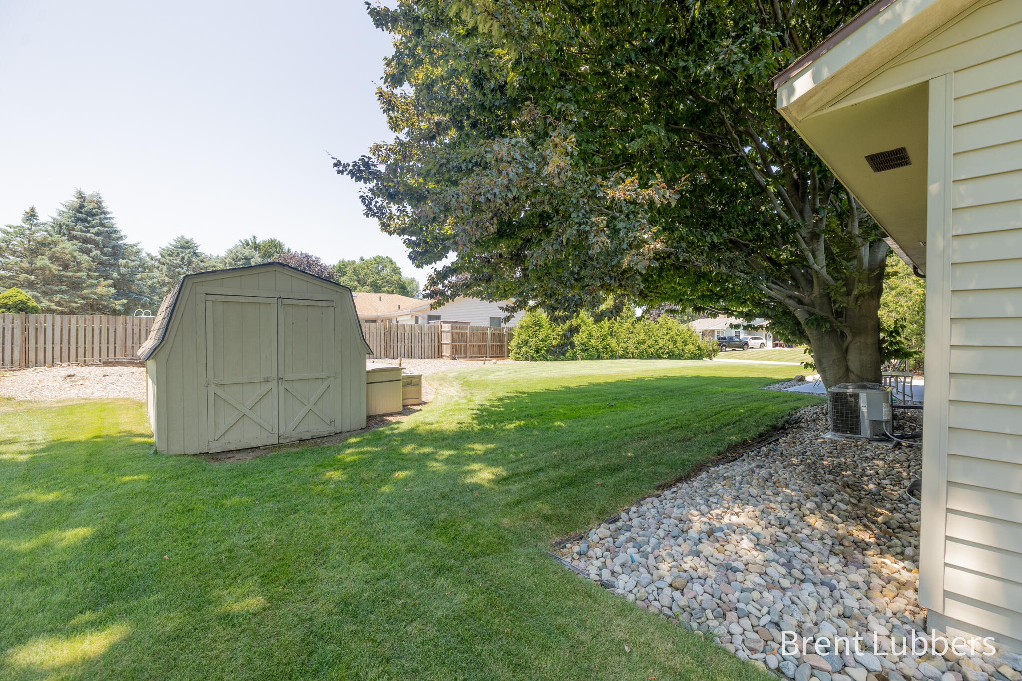2685 E Chester Drive Zeeland MI 49464